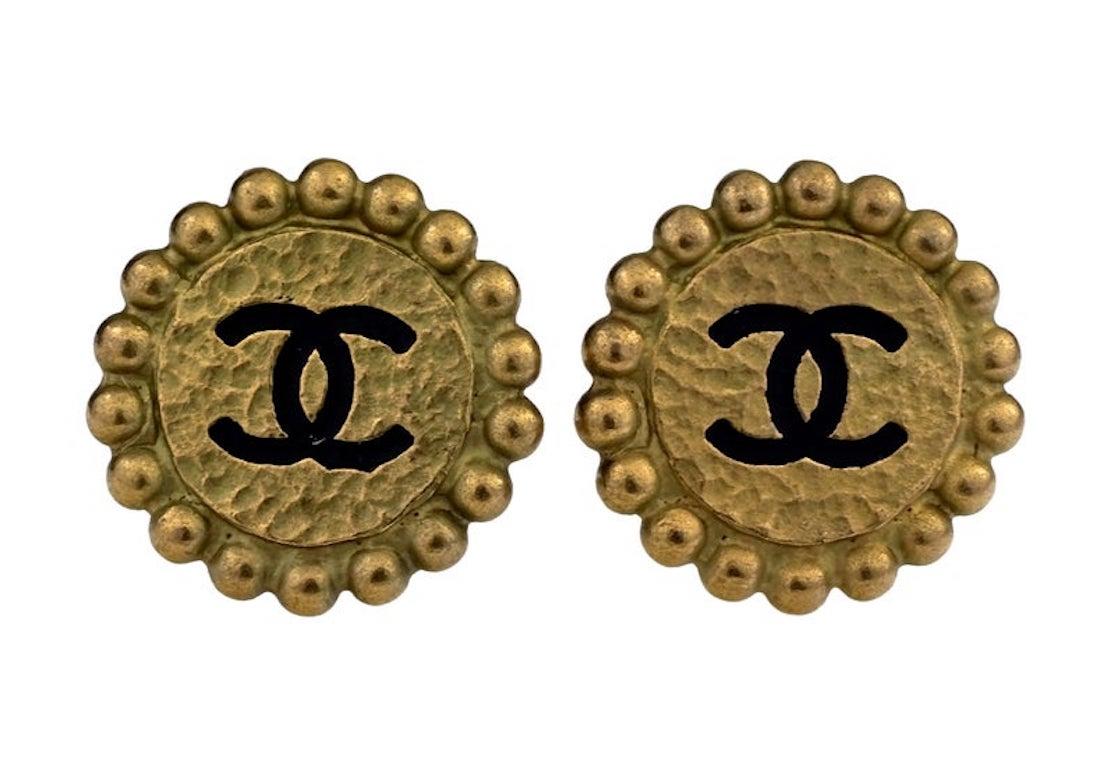 Vintage 1994 CHANEL CC Logo Flower Earrings In Good Condition In Kingersheim, Alsace