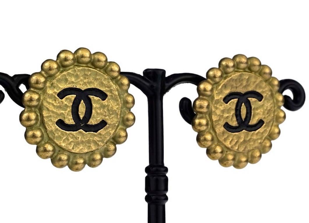 Vintage 1994 CHANEL CC Logo Flower Earrings 2