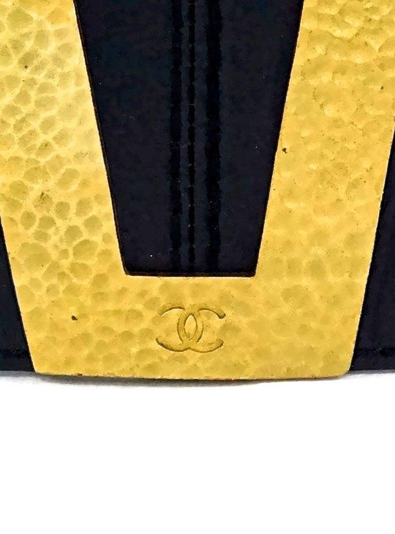 Vintage 1994 CHANEL CC Logo Wide Trapezoid Buckle Leather Corset Belt ...