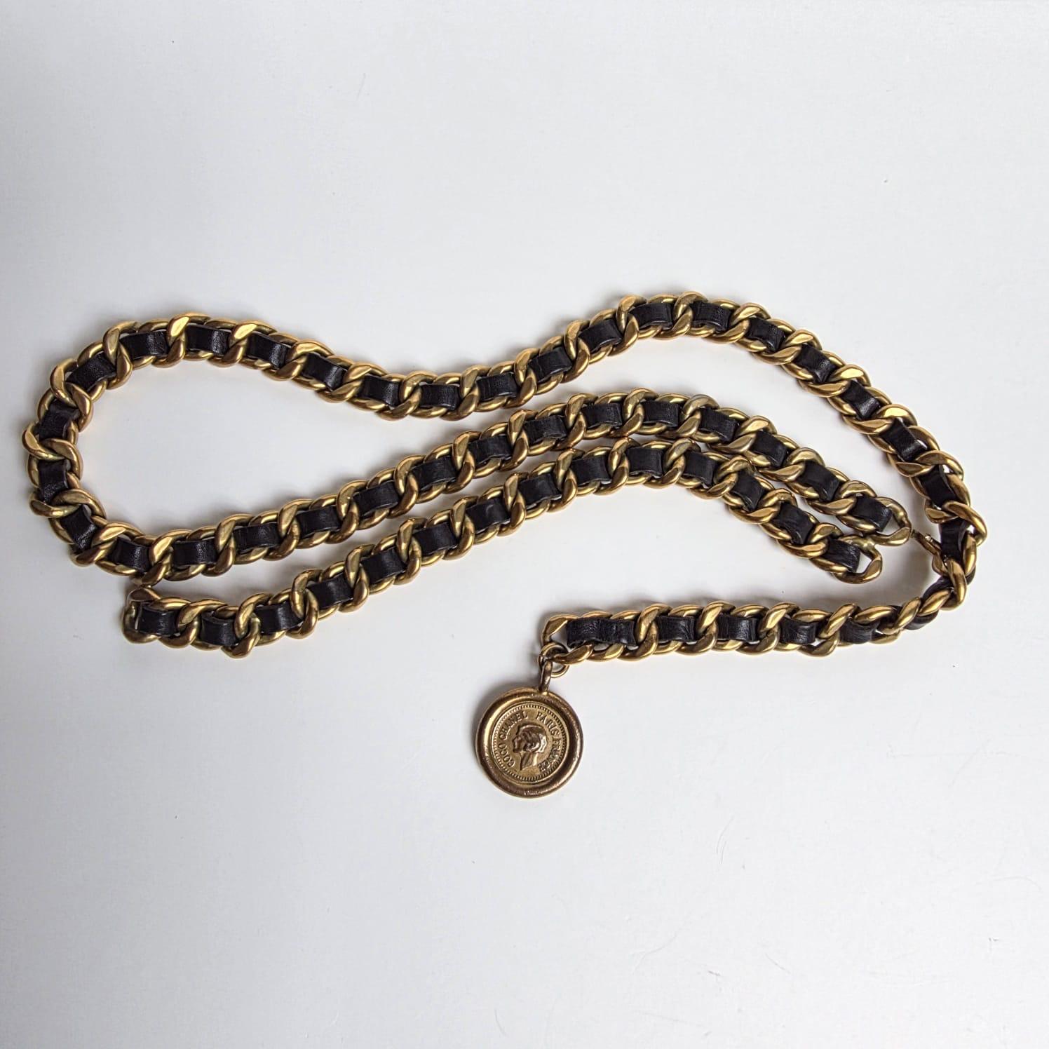 Vintage 1994 Chanel Chunky Leather Entwined Chain Layered Belt Negro en venta