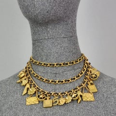 Vintage 1994 CHANEL Lucky Charm Leather Chain Necklace Belt