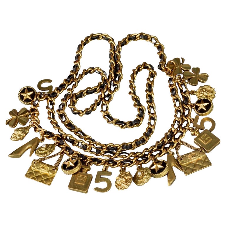 Vintage 1994 CHANEL Lucky Charm Leather Chain Necklace Belt For