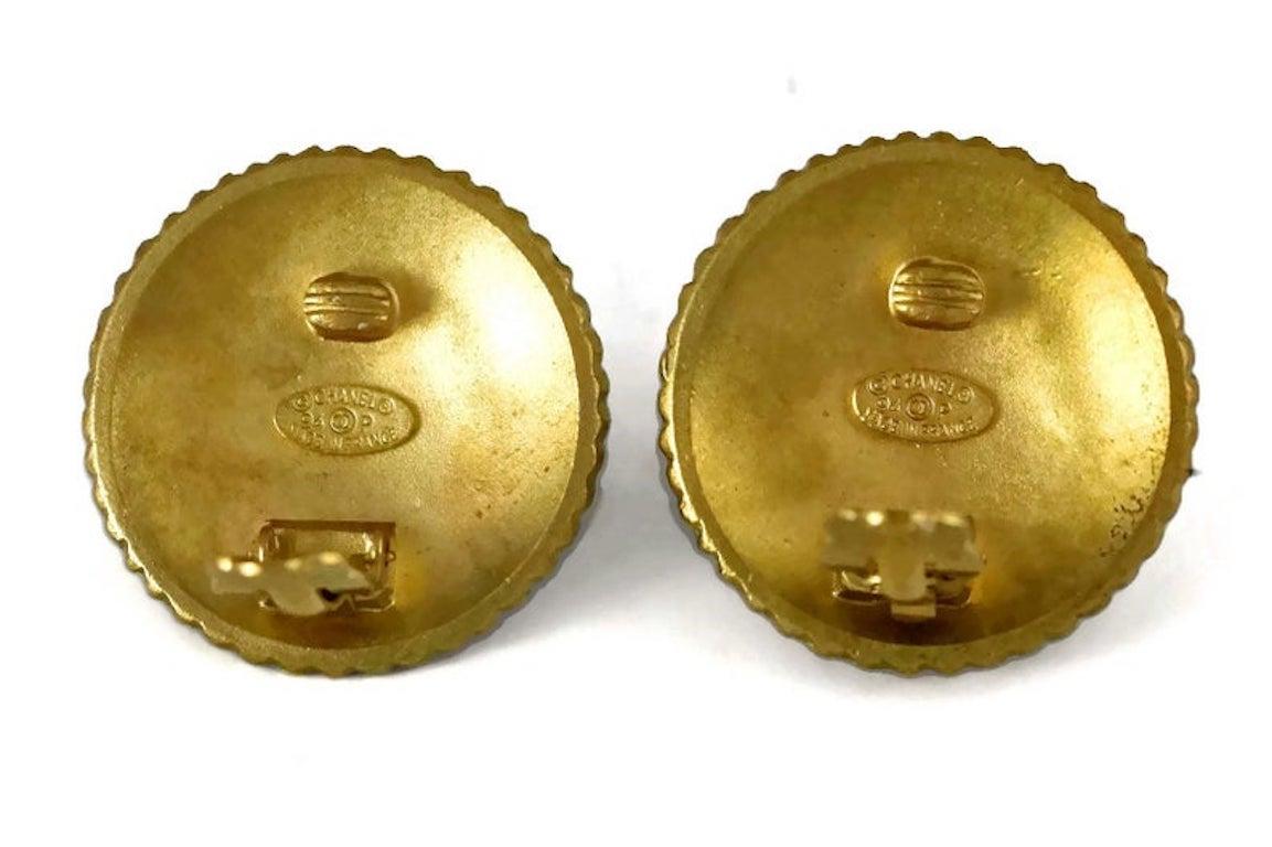 Vintage 1994 COCO CHANEL Medallion Disc Earrings For Sale 3