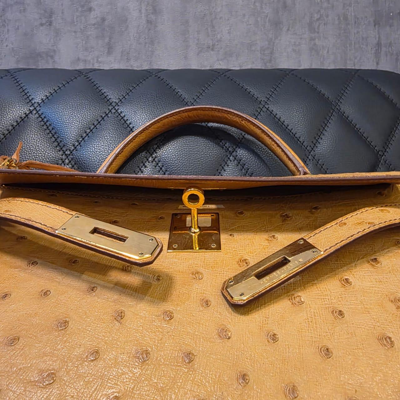 Vintage 1994 Hermes Bolso Kelly 32 Avestruz Castaño en venta 4