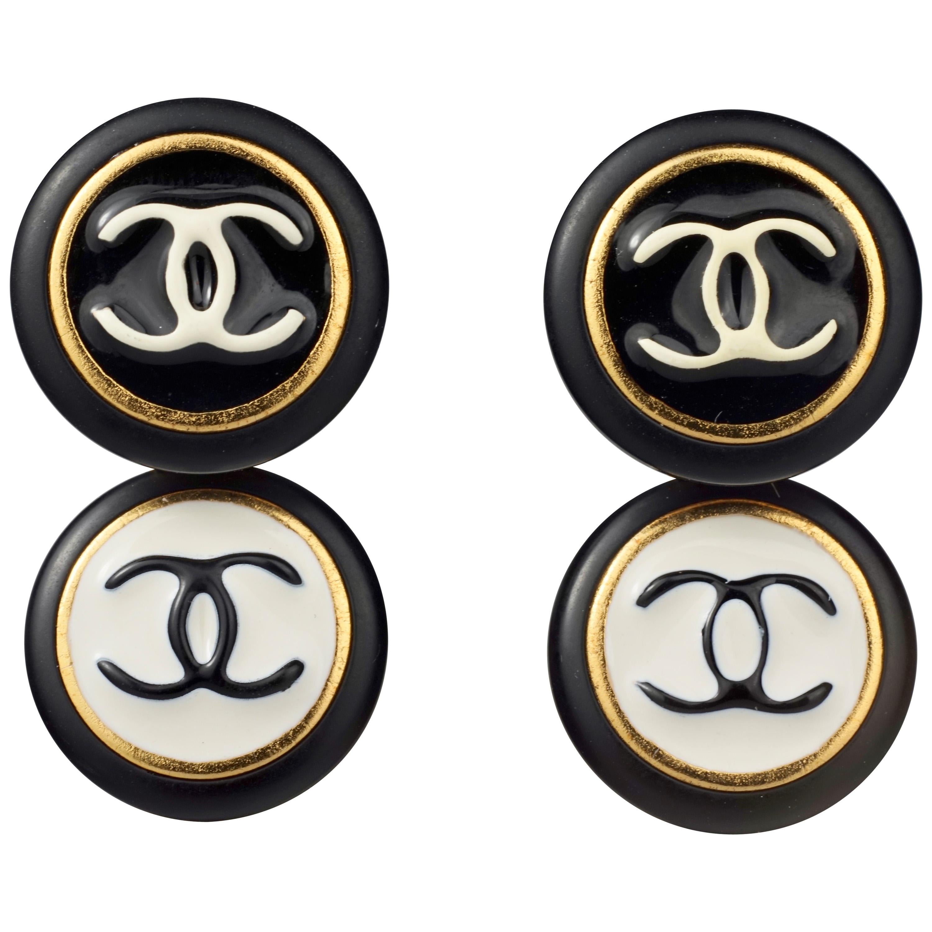 Vintage 1995 CHANEL Logo Double Disc Black and White Enamel Earrings