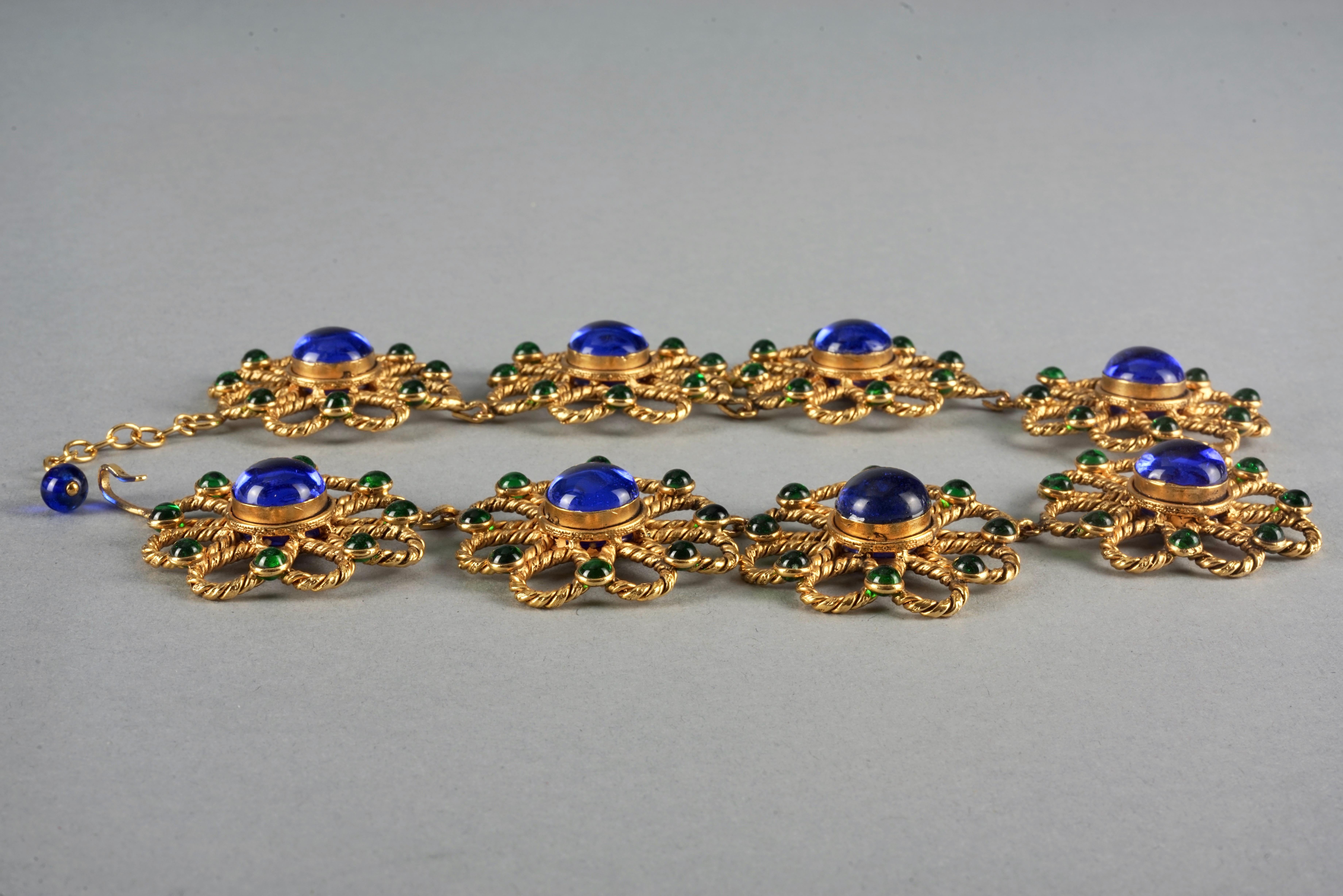 Women's Vintage 1995 CHANEL MAISON GRIPOIX Poured Glass Torsade Flower Necklace For Sale