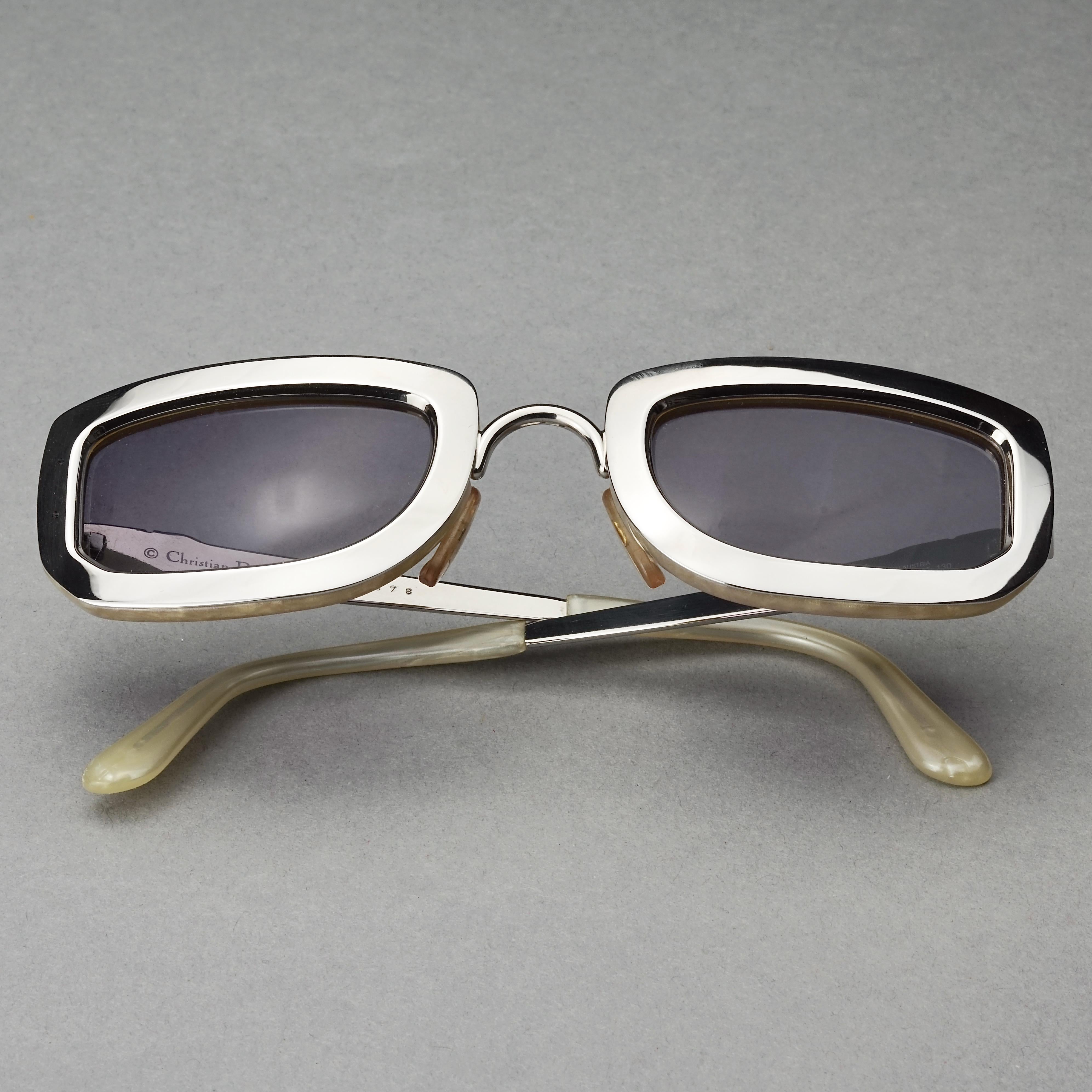 Vintage 1995 CHRISTIAN DIOR Silver Chrome Futuristic Sunglasses In Excellent Condition In Kingersheim, Alsace