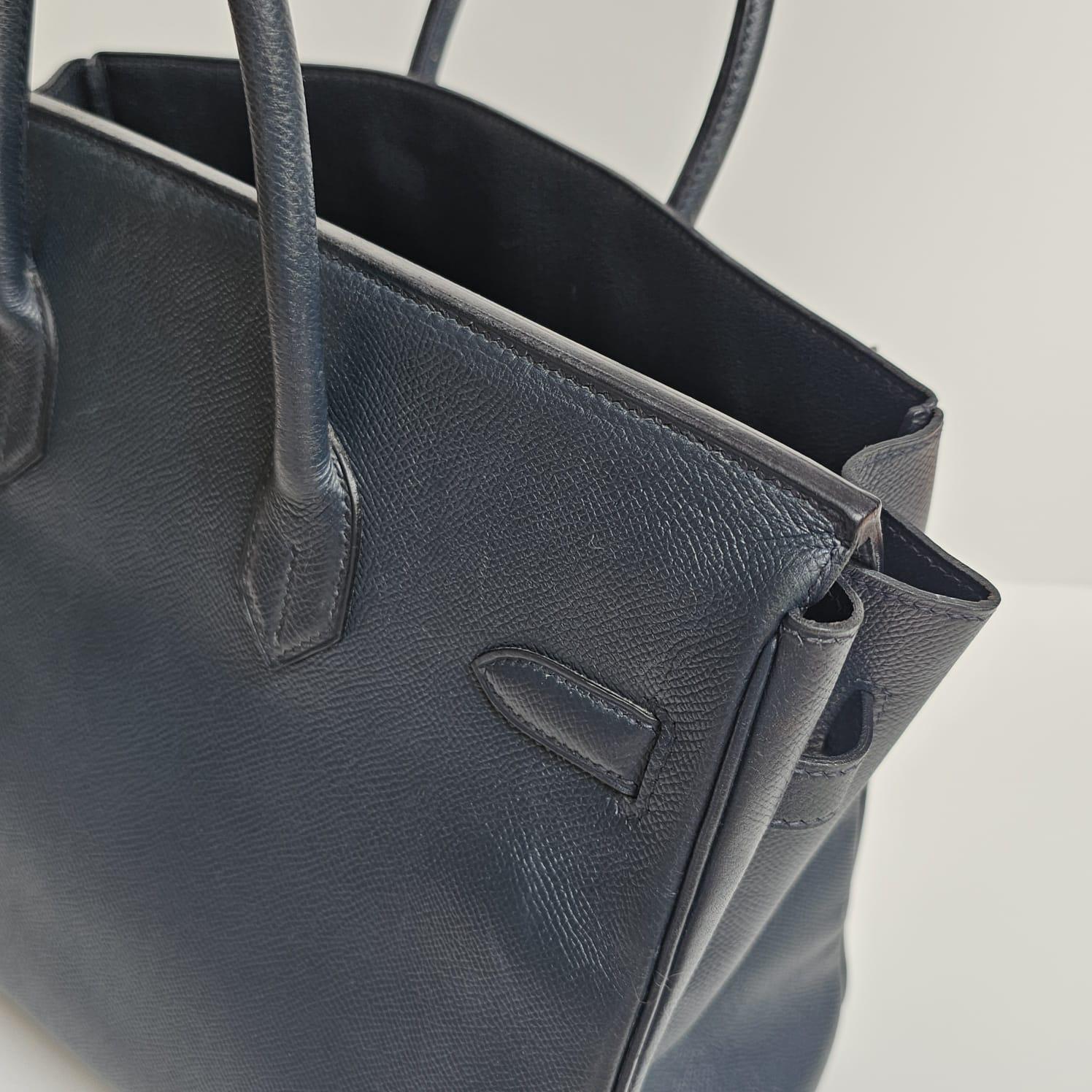 Bolso Vintage 1995 Hermes Birkin HAC 32 Lisse Piel Azul Zafiro en venta 13