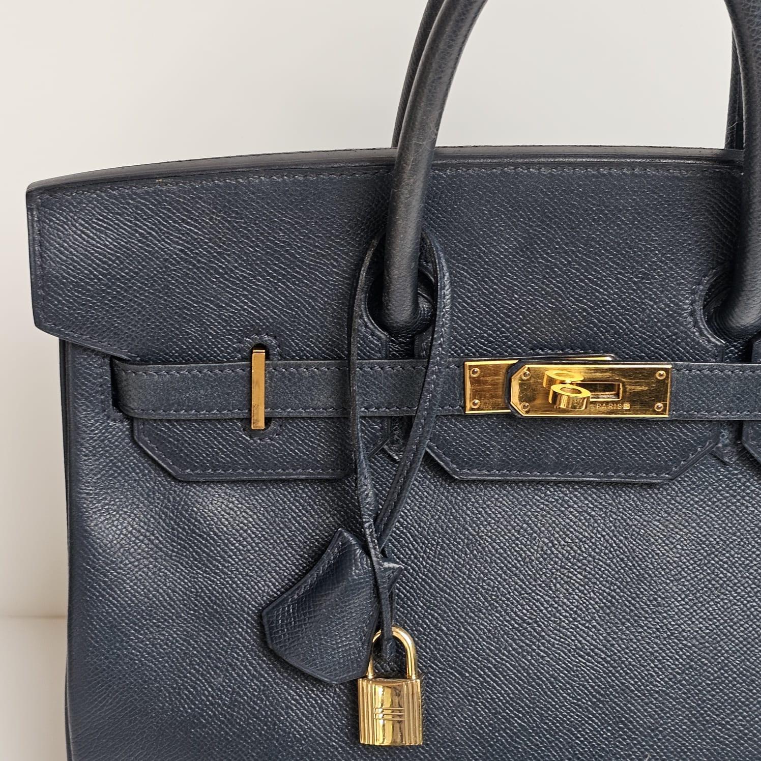 Bolso Vintage 1995 Hermes Birkin HAC 32 Lisse Piel Azul Zafiro en venta 3