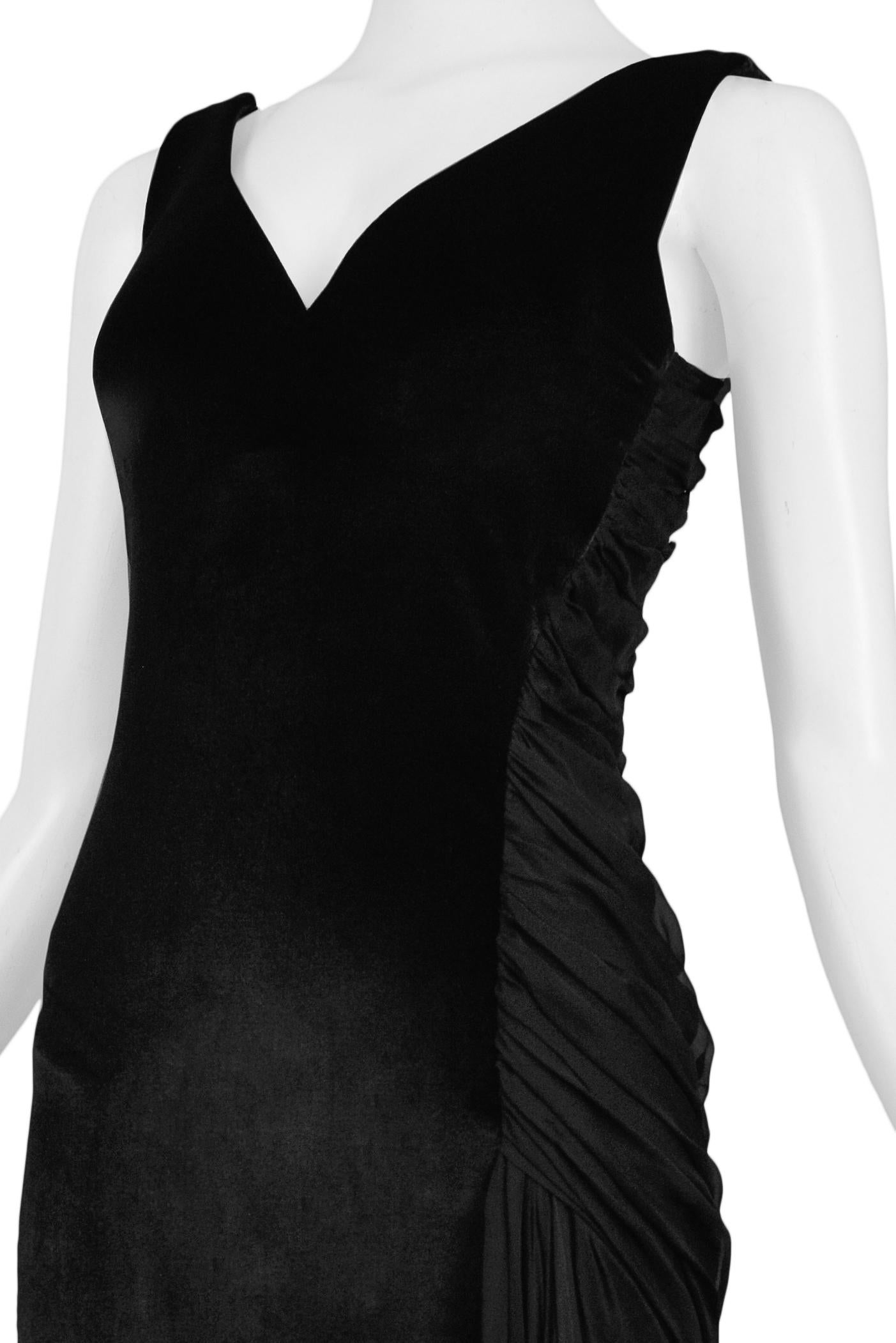 Vintage 1995 Versace Black Velvet Runway Evening Gown In Excellent Condition For Sale In Los Angeles, CA
