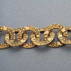 Vintage 1996 CHANEL Engraved Logo Ring Link Long Necklace Belt