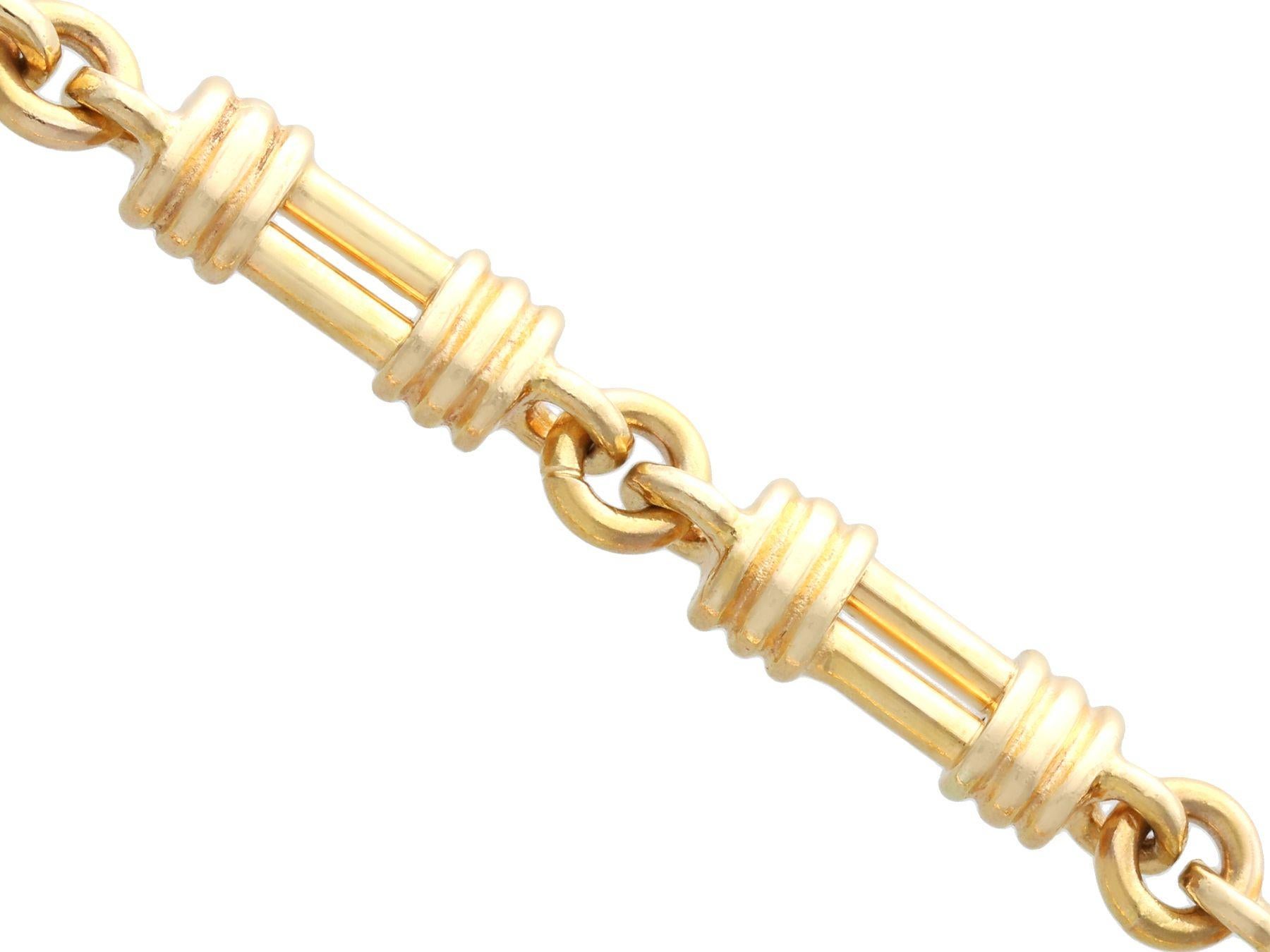 Vintage 1996 Yellow Gold Necklace and Bracelet Set by UnoAErre For Sale 2