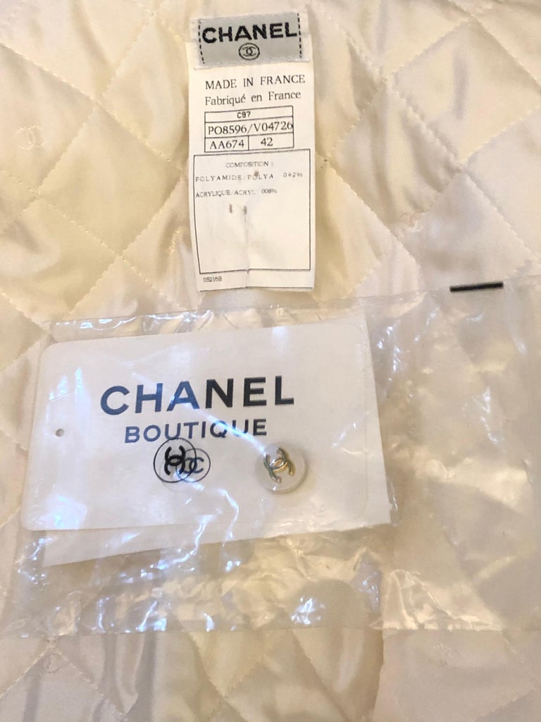 Women's or Men's Vintage 1997 Chanel Off White Gathered Bomber Jacket For Sale