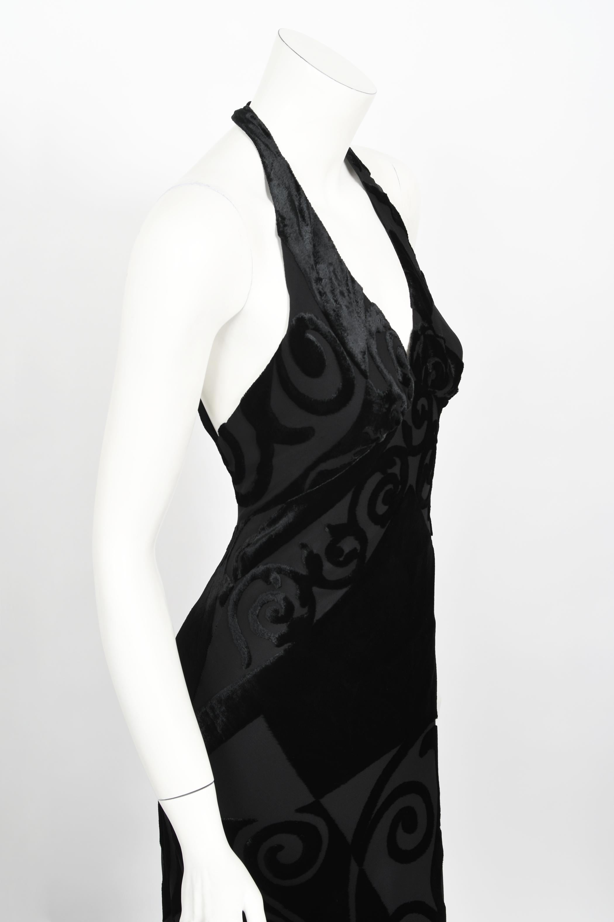 Vintage 1997 Galindo Couture Black Devoré Velvet Bias-Cut Halter Trained Gown  For Sale 2