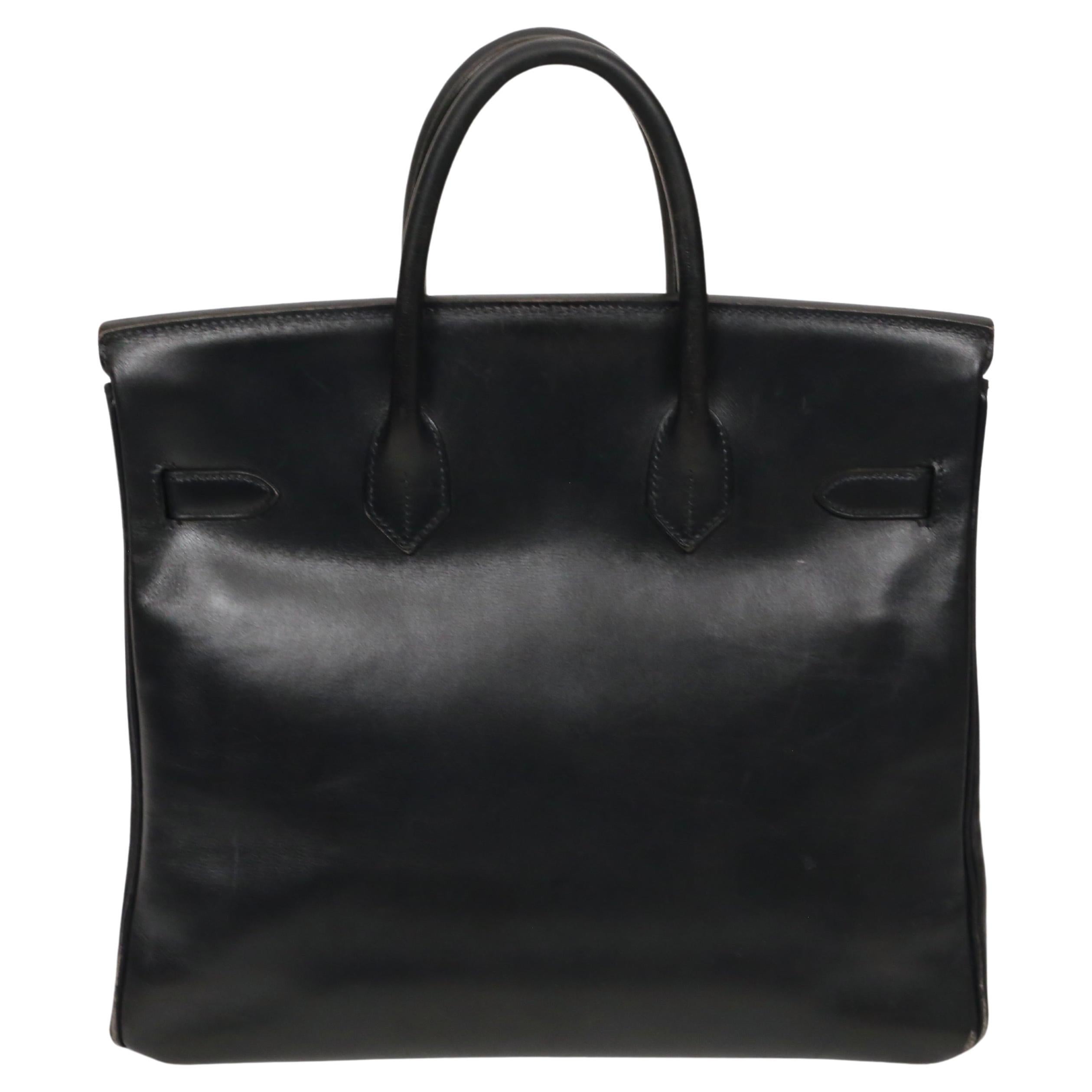 vintage 1997 HERMES Haut Courroies 32 cm deep navy blue leather