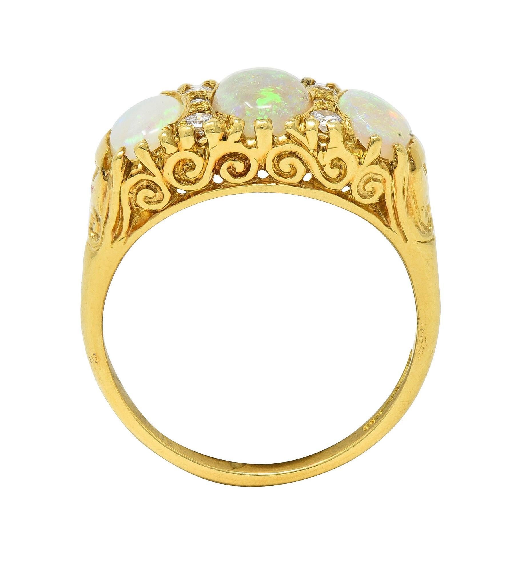 Vintage 1998 Opal Diamant 18 Karat Gold Scrolling Drei Stein Ring im Angebot 5