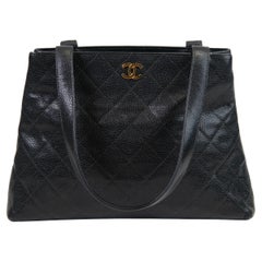 Chanel vintage 1999 Bolso clásico de piel de caviar acolchada negra