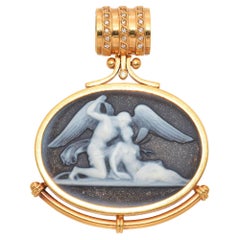 Vintage 19k Yellow Gold Frame Blue Agate Cameo Pendant