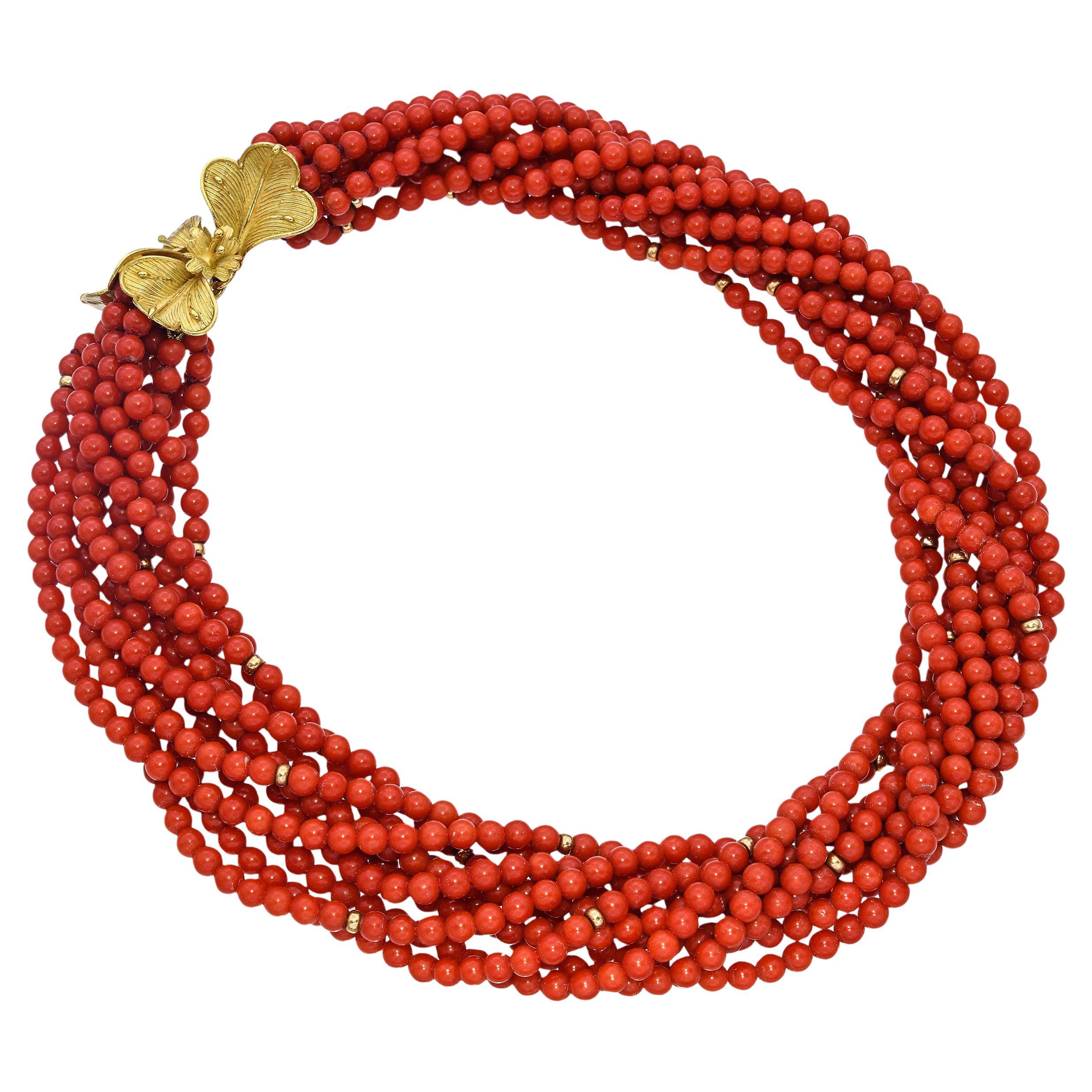Collana a più fili con perline in oro giallo 19k e corallo rosso d
epoca in vendita