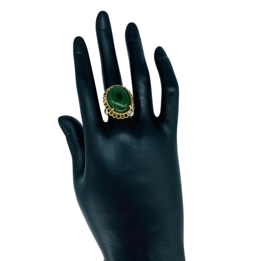Women's Vintage Green Jade Cabochon Cocktail Ring 14k Gold For Sale