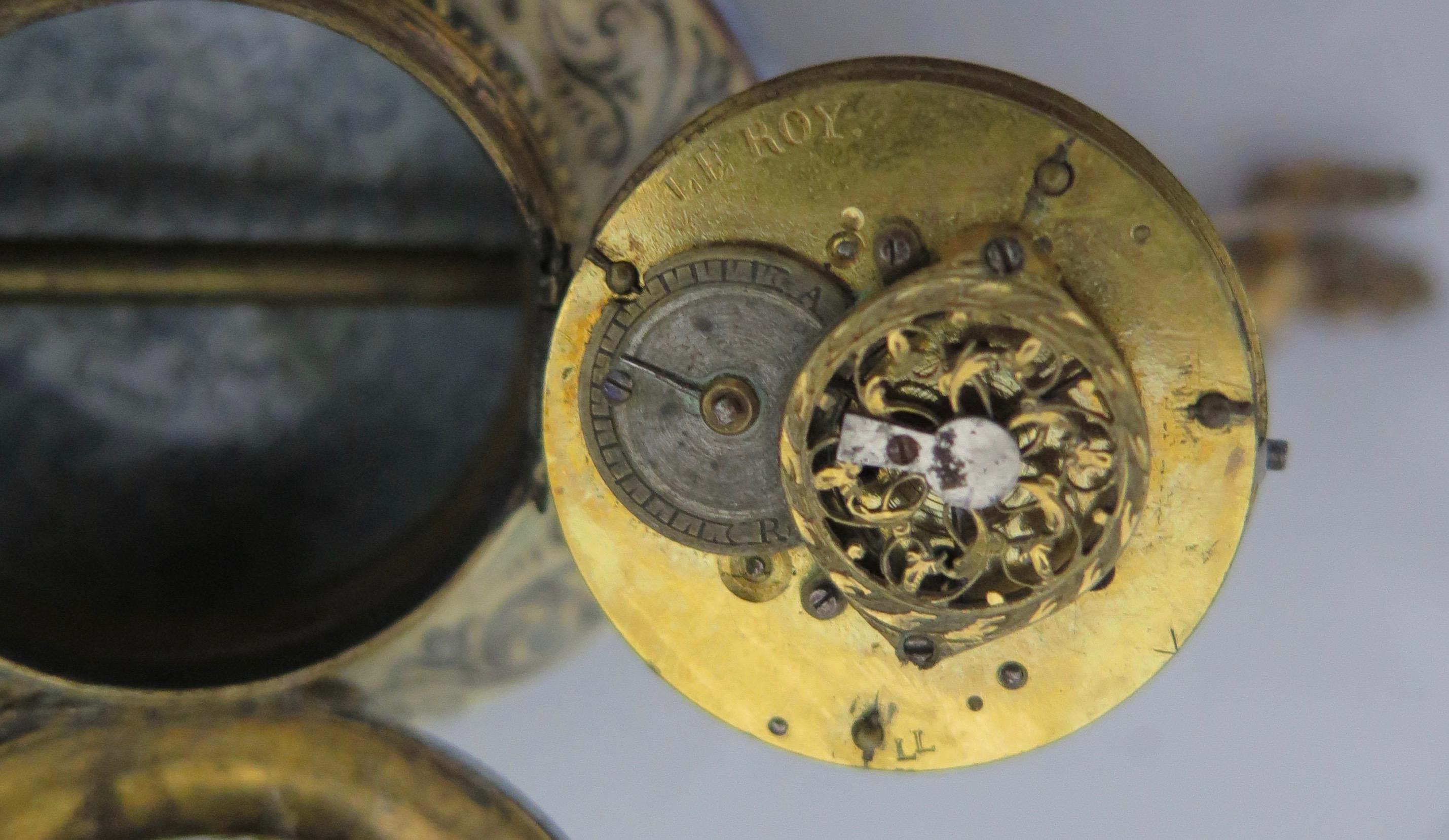 Horloge autrichienne vintage du 19ème siècle en émail/argent en vente 12