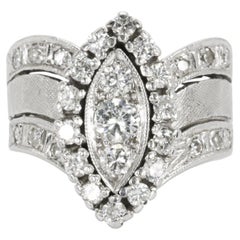 Anillo vintage de diamantes de 1 TQW en oro blanco de 14 quilates