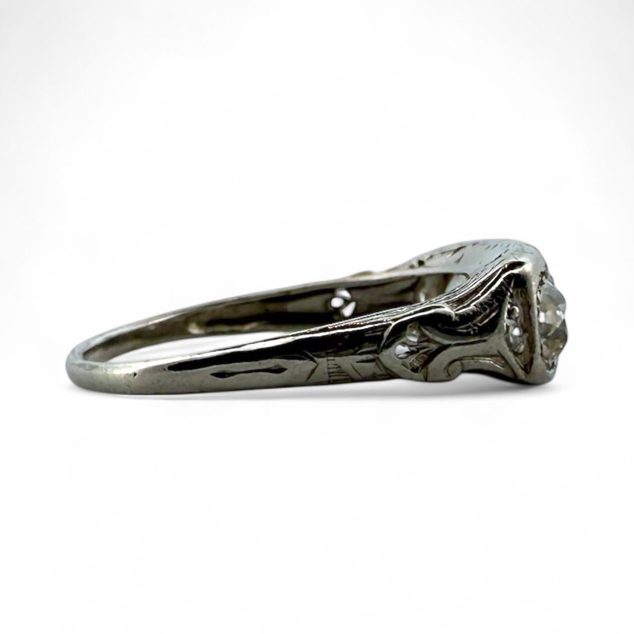 Anello Vintage 1CTW Old Mine Cut Diamond con quattro pietre a fascia in vendita 3
