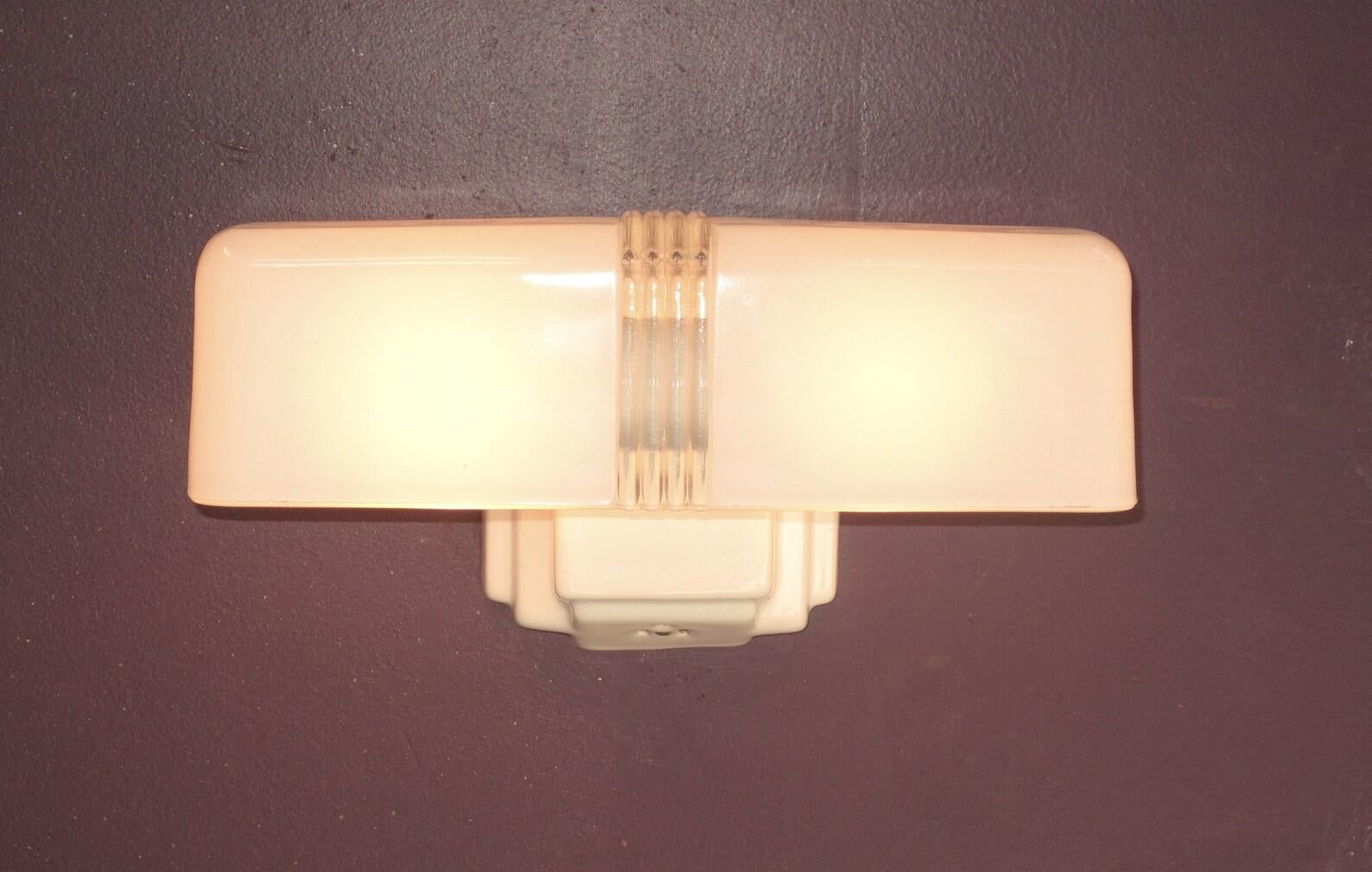 Art Deco Vintage 2 Bulb Porcelain Bath Sconce Light
