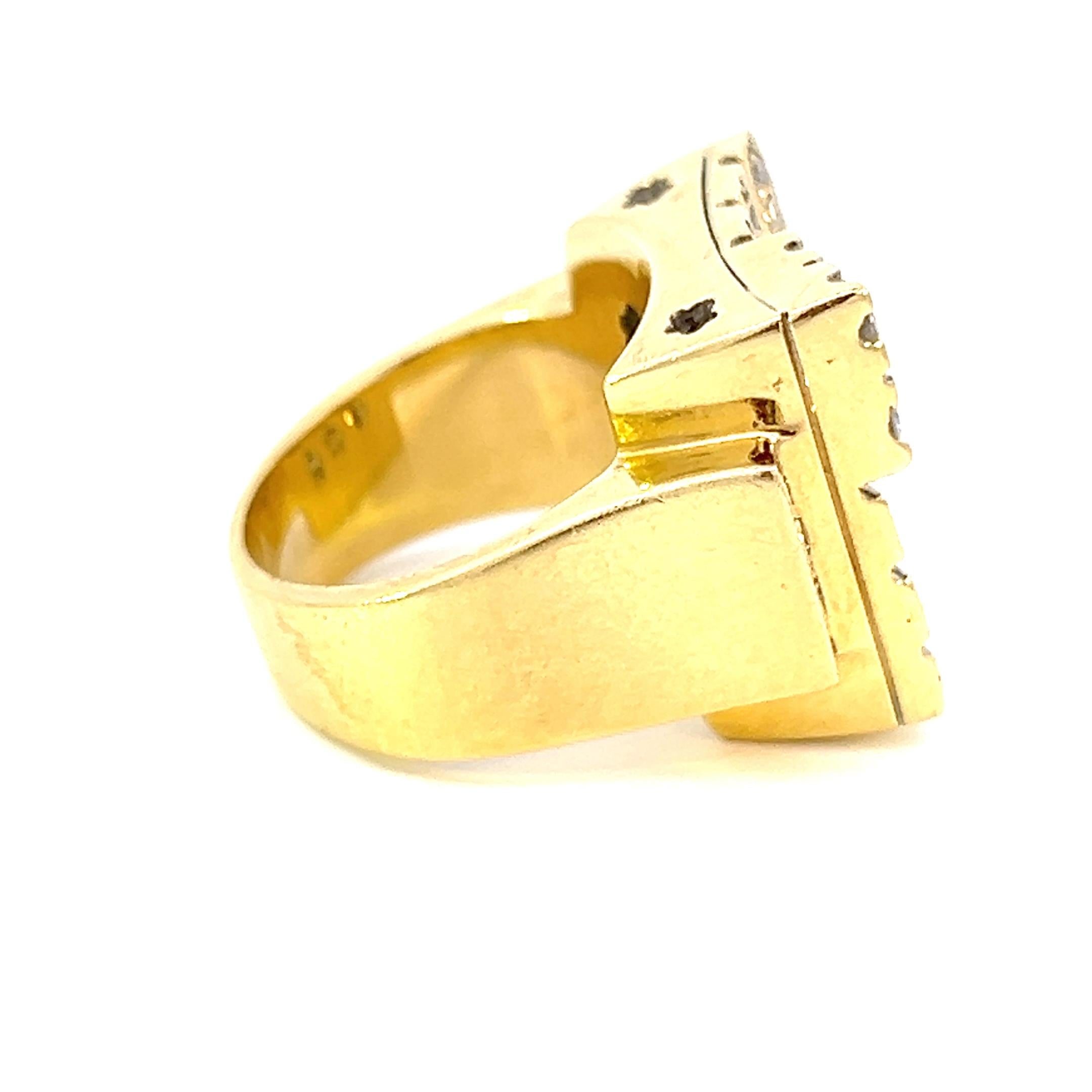 Vintage 2 Carat Diamond Geometric 18k Gold Ring For Sale 1