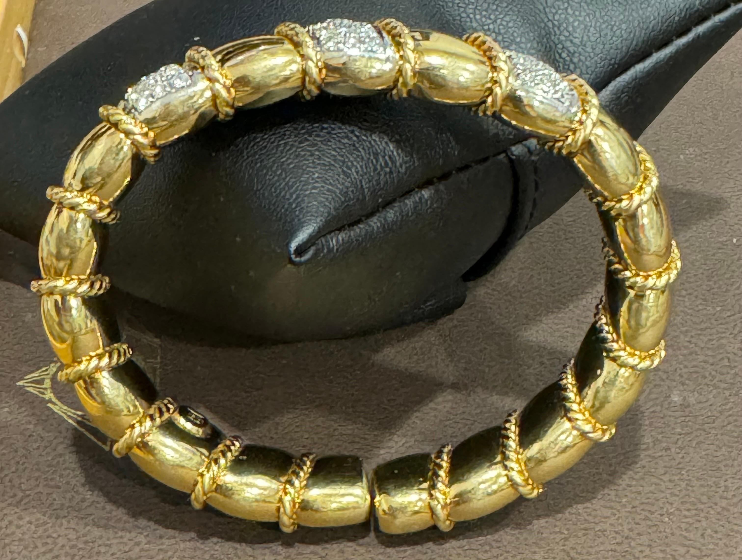 Vintage 2 Carats Diamond Cuff Bangle Bracelet 18 Karat Solid Yellow Gold 75 Gram For Sale 8