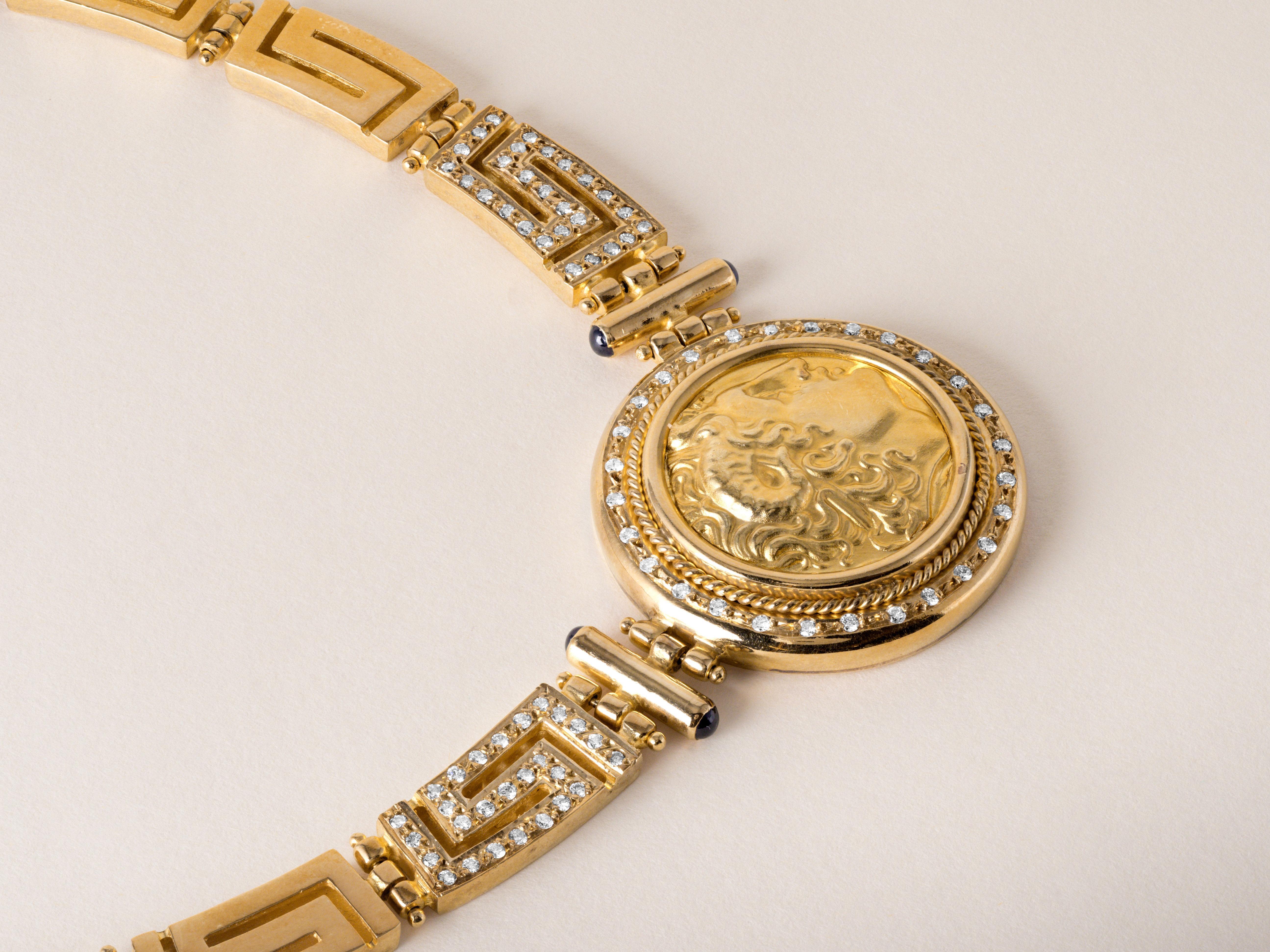 Collana a medaglione d'epoca Circa 1990
