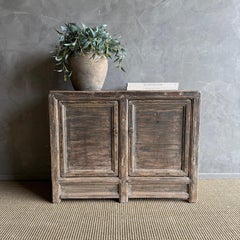 Armario Vintage de 2 Puertas de Madera de Olmo Pintada