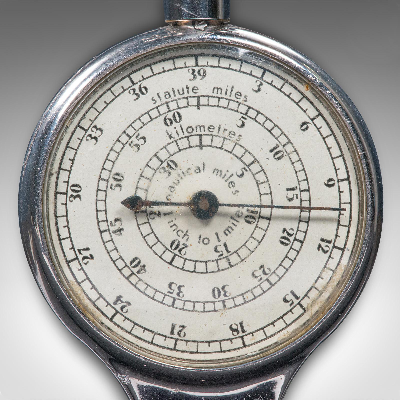 XX secolo Misuratore di mappe a ciondolo 2 in 1, tedesco, strumento di navigazione, metà secolo, 1960 in vendita