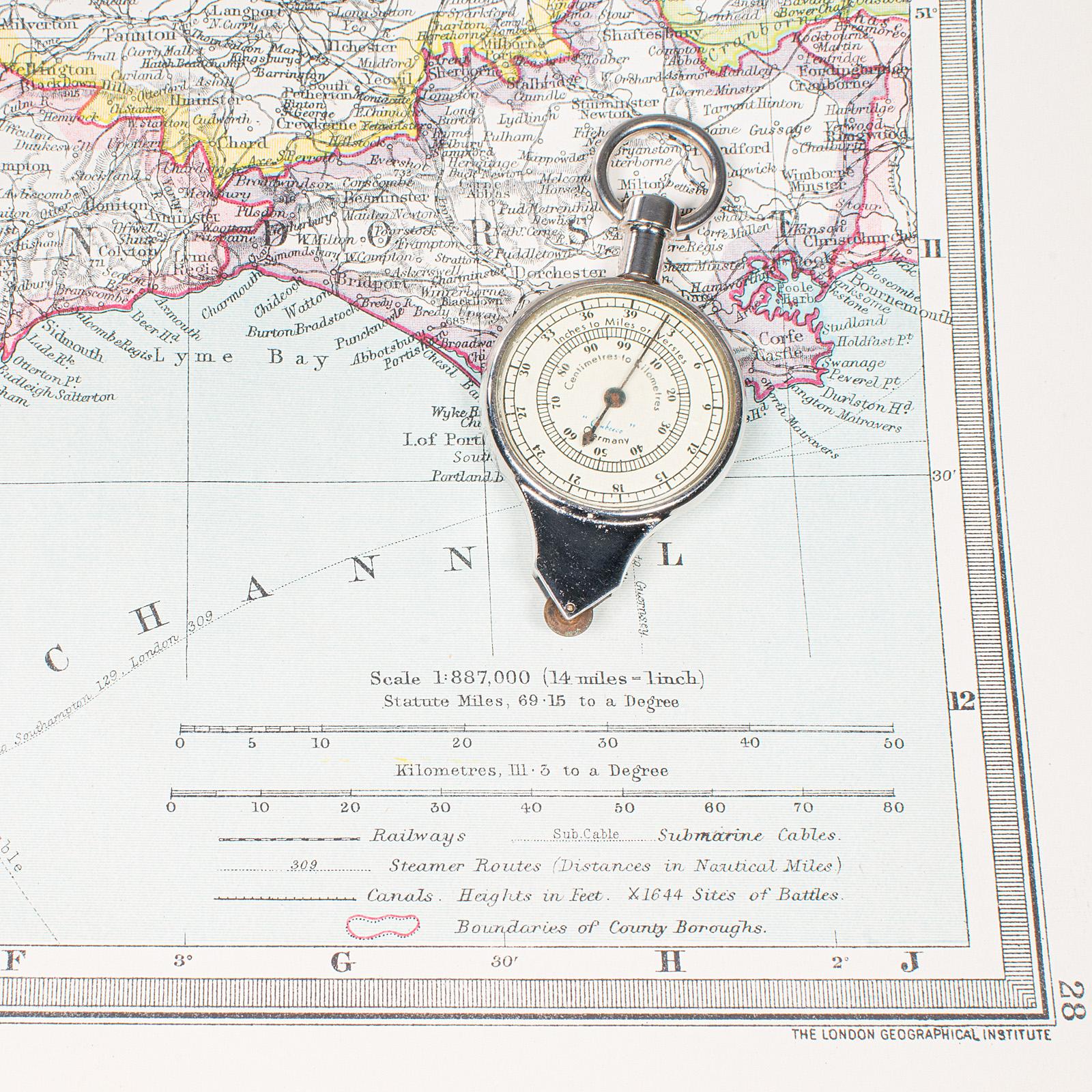 Metallo Misuratore di mappe a ciondolo 2 in 1, tedesco, strumento di navigazione, metà secolo, 1960 in vendita