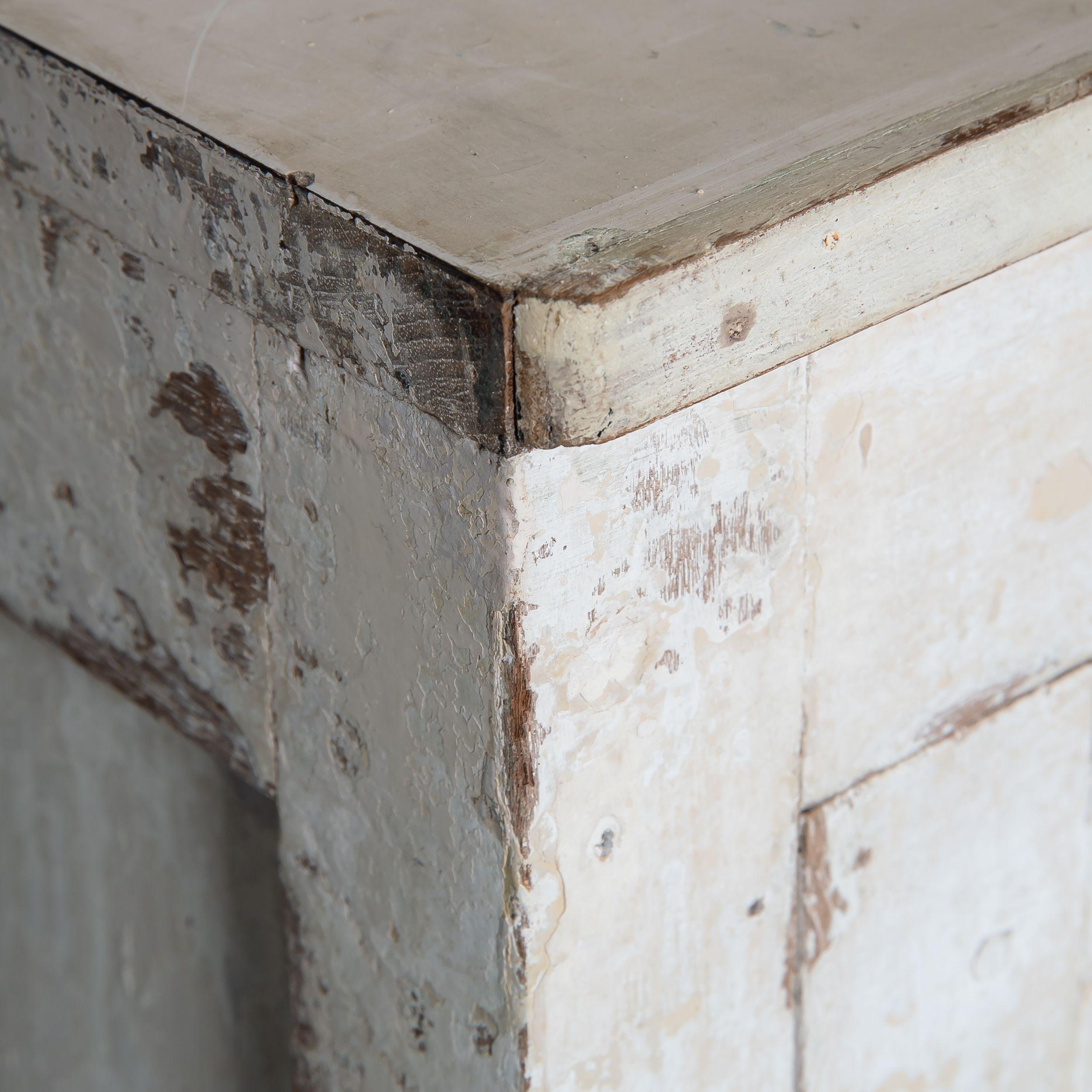 Bois Cabinet blanc 2 pièces By Vintage avec verre en vente
