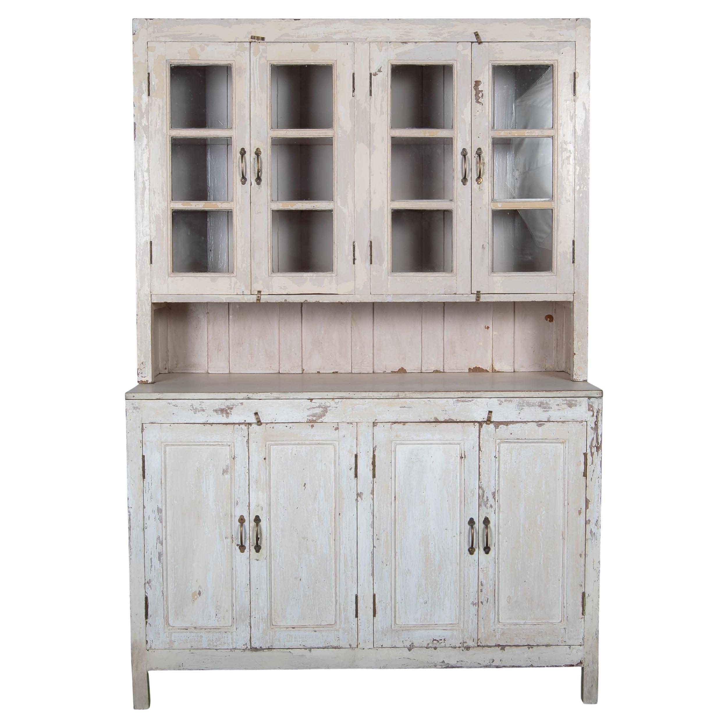 Cabinet blanc 2 pièces By Vintage avec verre en vente