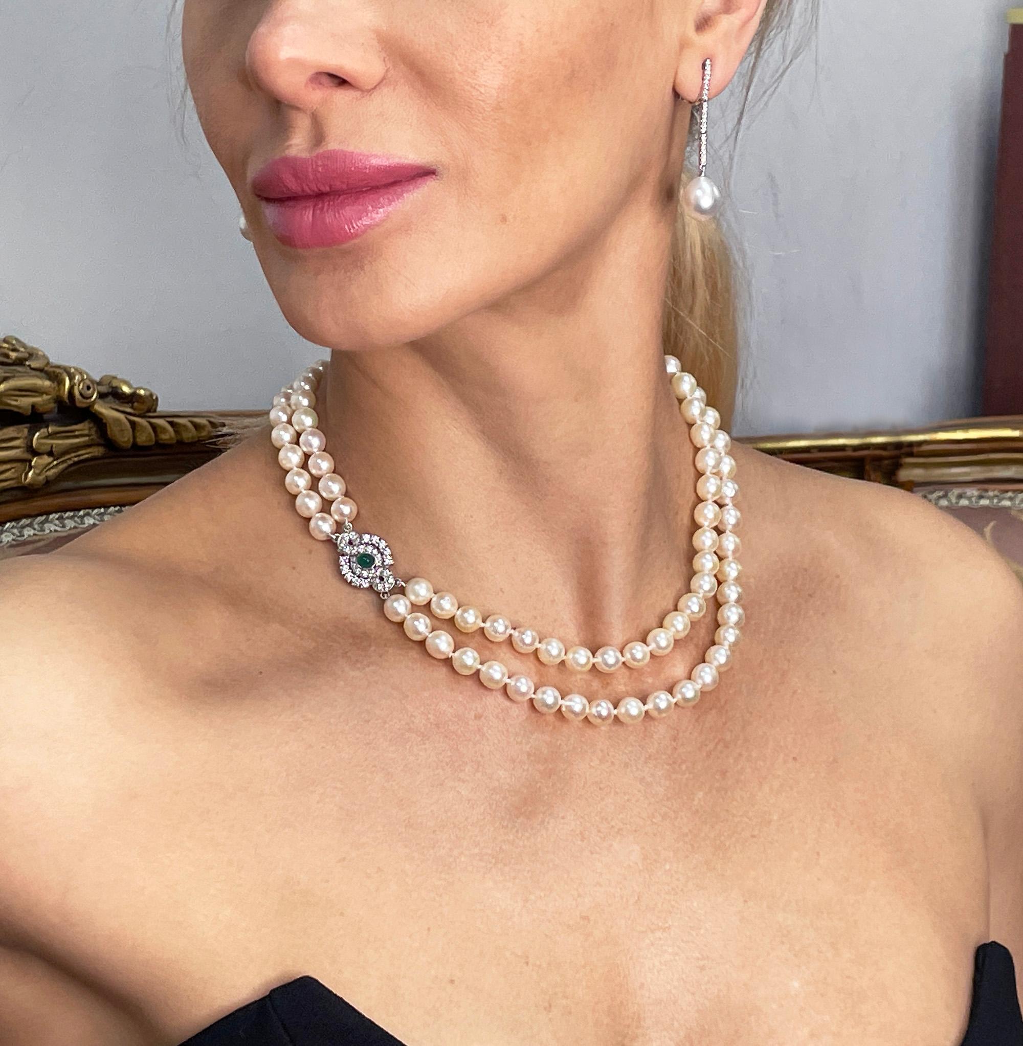 Vintage 2-Row Cultured Akoya Pearl Necklace 18K WG Diamond Agate Jewelry Clasp For Sale 7