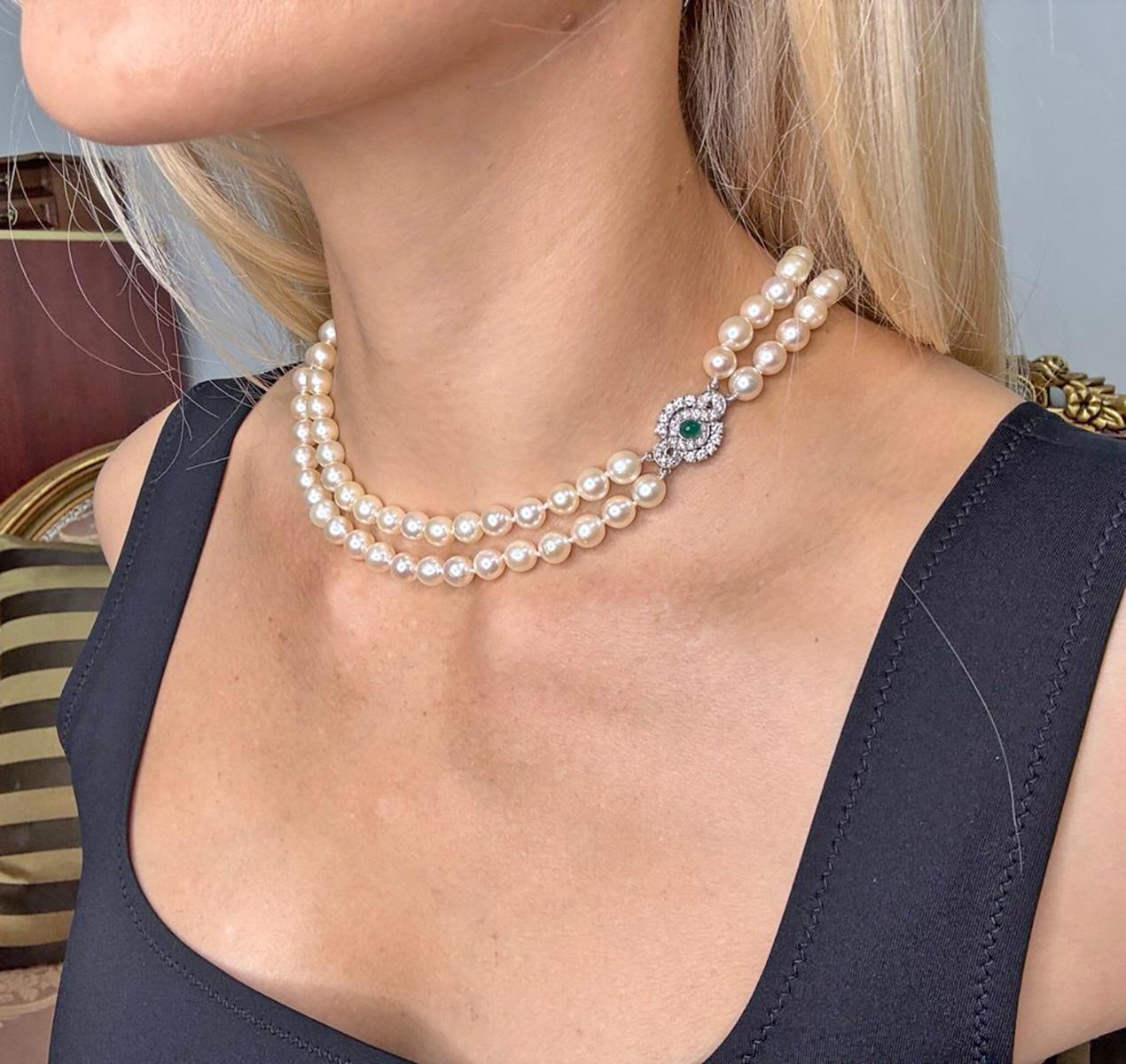Vintage 2-Row Cultured Akoya Pearl Necklace 18K WG Diamond Agate Jewelry Clasp For Sale 2