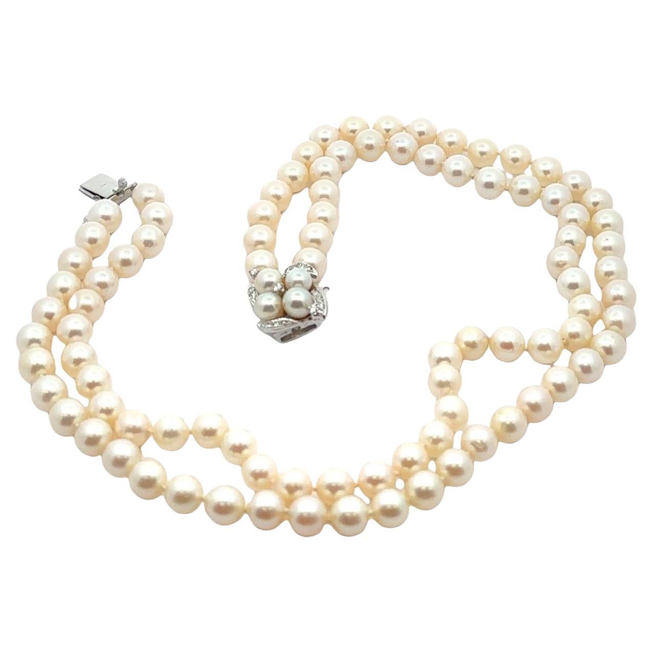 Vintage 2 Strand 15" Pearl Necklace w/ 0.25ctw Diamond Floral White Gold Clasp For Sale