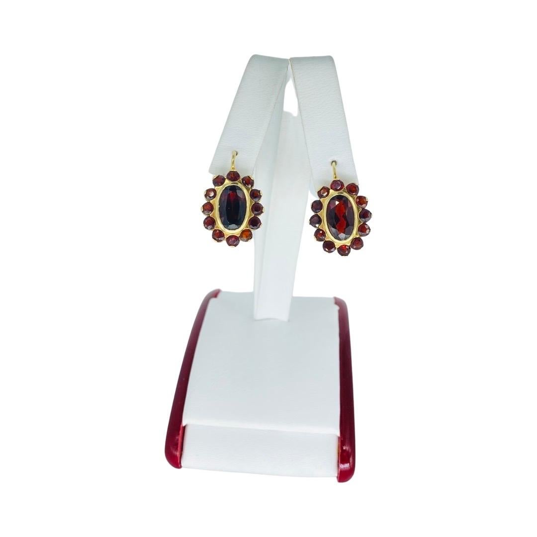Vintage 20 Carat Garnet Gemstones Set Earrings, Ring and Pendant 14k Gold Italy For Sale 3