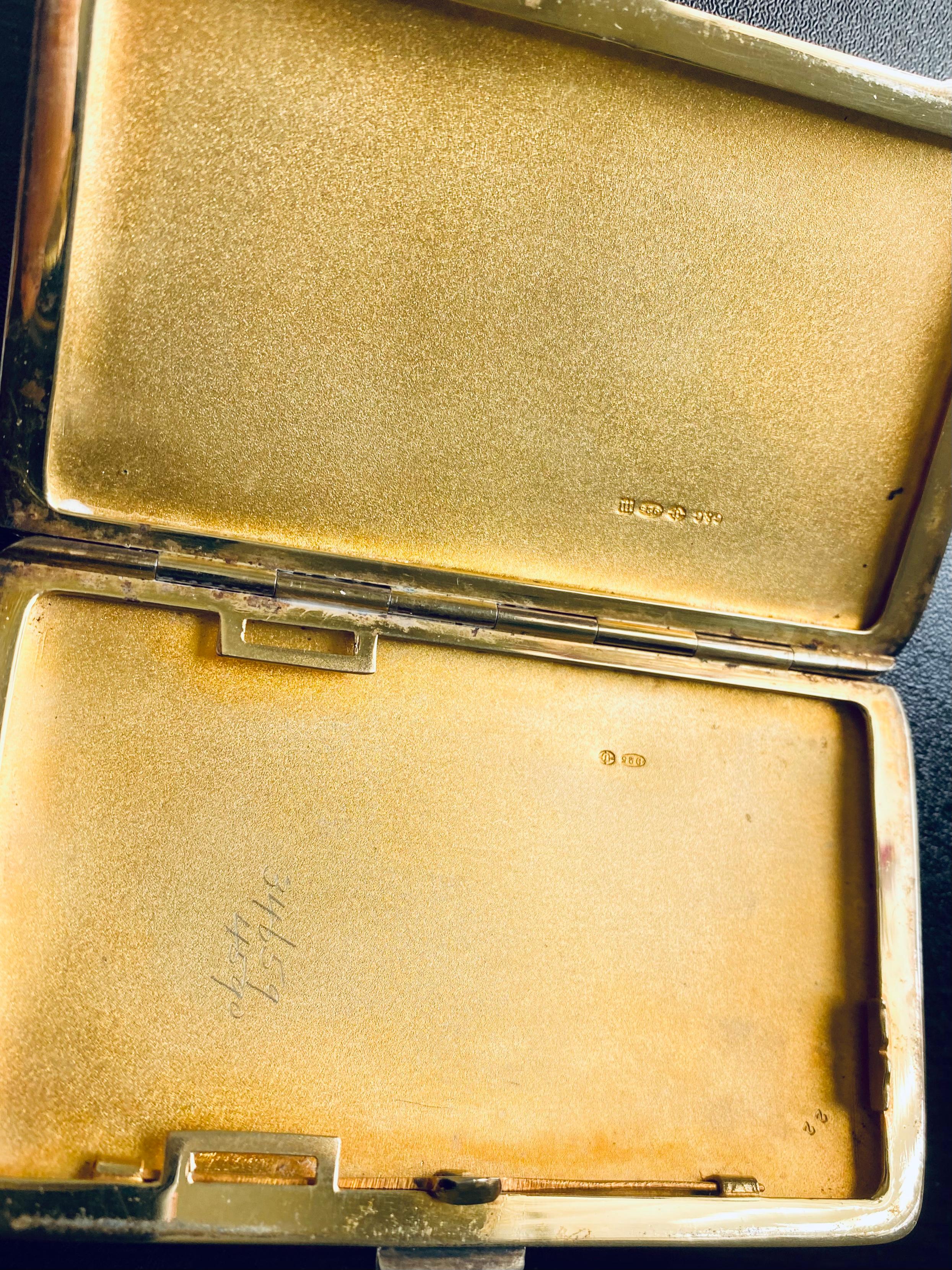 Seltenes durchscheinendes Silber Guilloche-Zigarettenetui aus roter Emaille, 20. Jahrhundert im Angebot 3