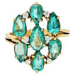 Vintage 2.00 Carats Emerald Diamond 18 Karat Gold Cluster Ring