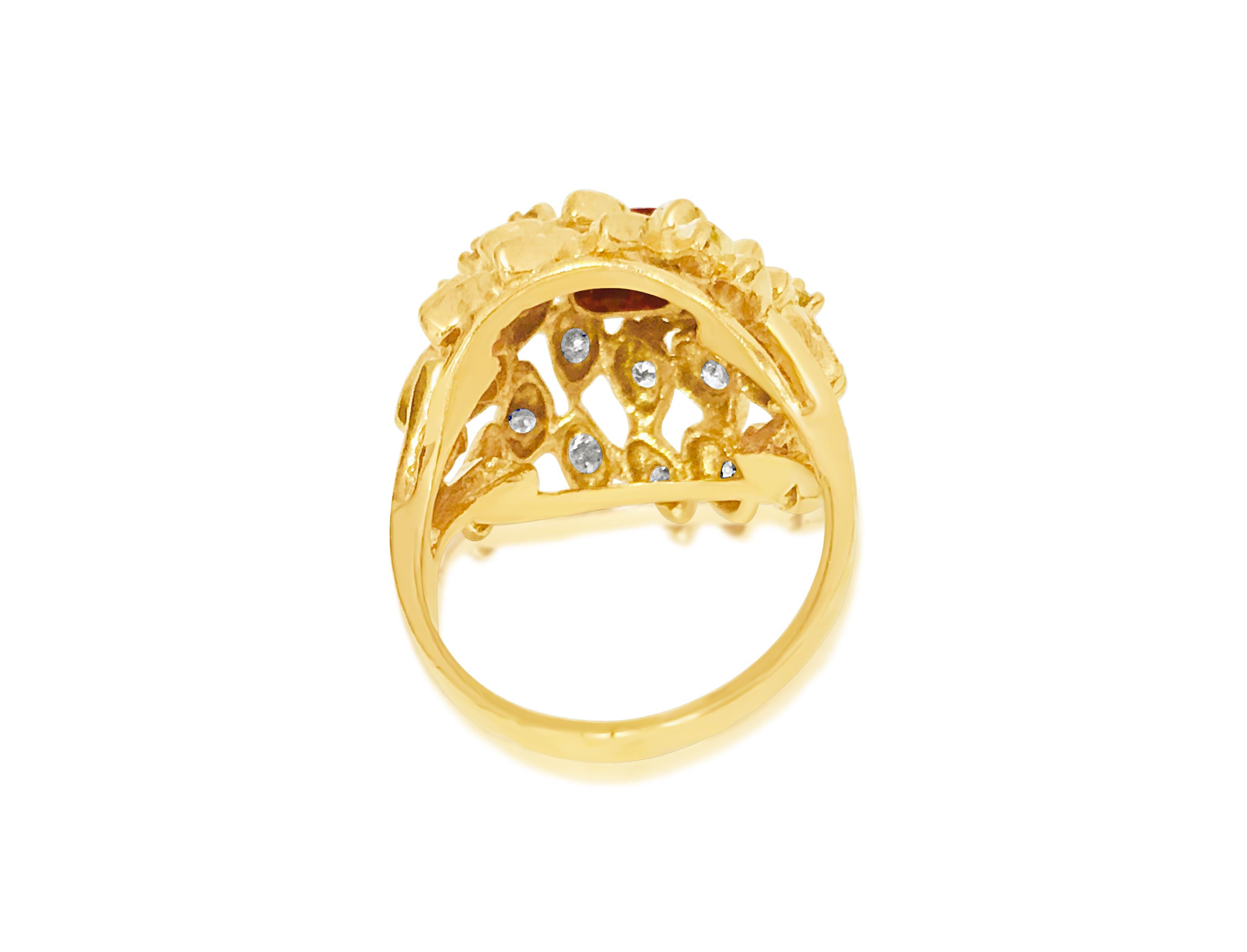 Anillo vintage de oro amarillo de 18 quilates con rubí y diamantes de 2,00 quilates en Excelente estado para la venta en Miami, FL