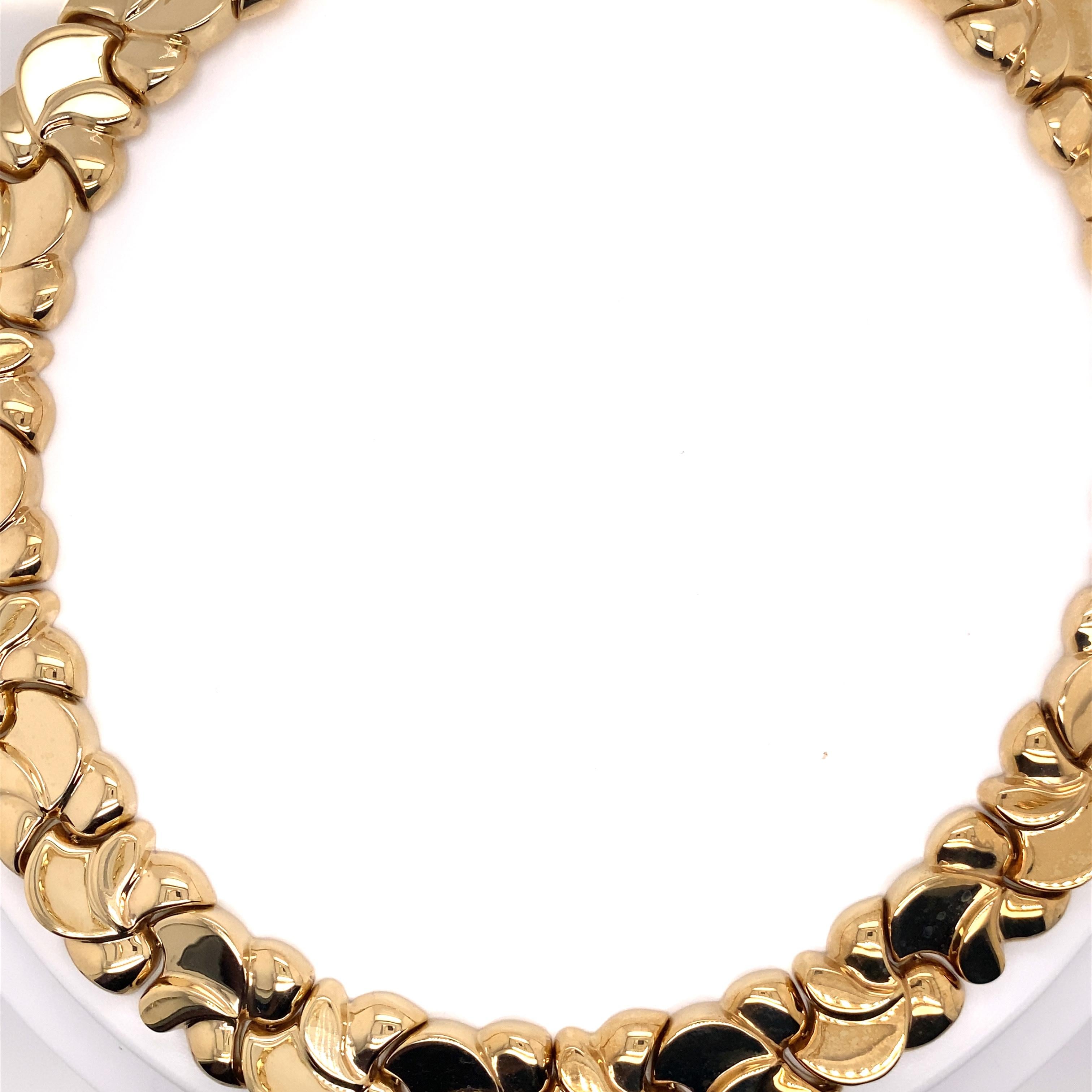 Italienisches Set aus Halskette und Armband, 14 Karat Gelbgold, Vintage Damen im Angebot