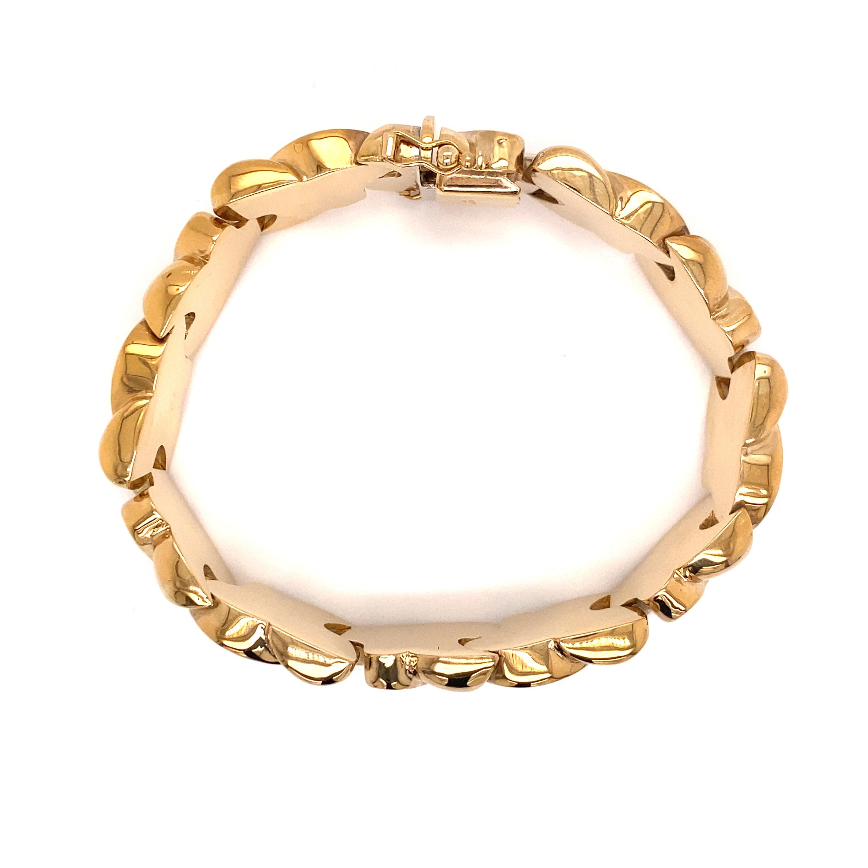 Vintage 2000's 14k Yellow Gold Italian Made Choker Necklace and Bracelet Set For Sale 1