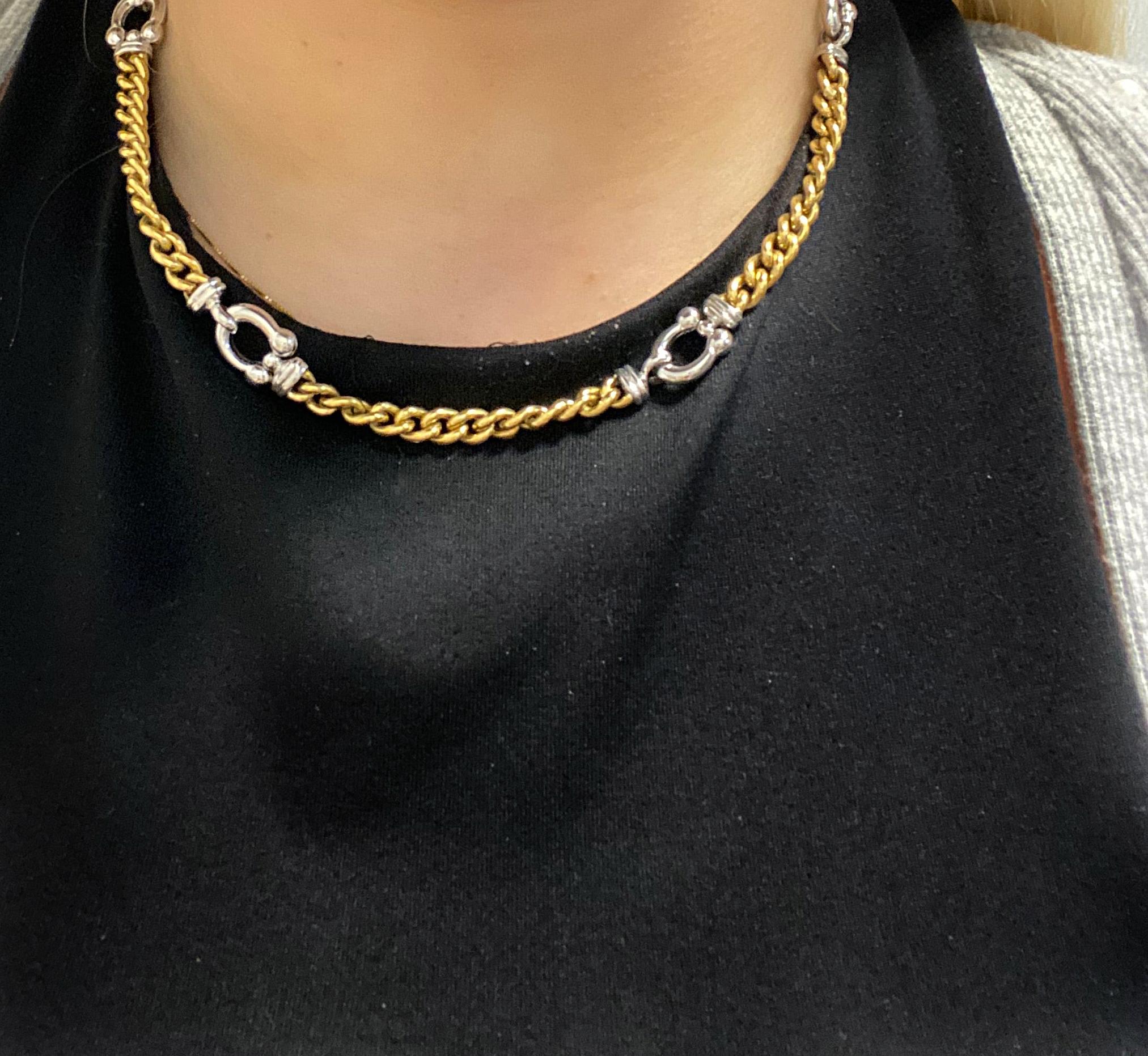 Modern Vintage 2000s 18 Karat Two-Tone Gold Cable and Horseshoe Link Necklace For Sale