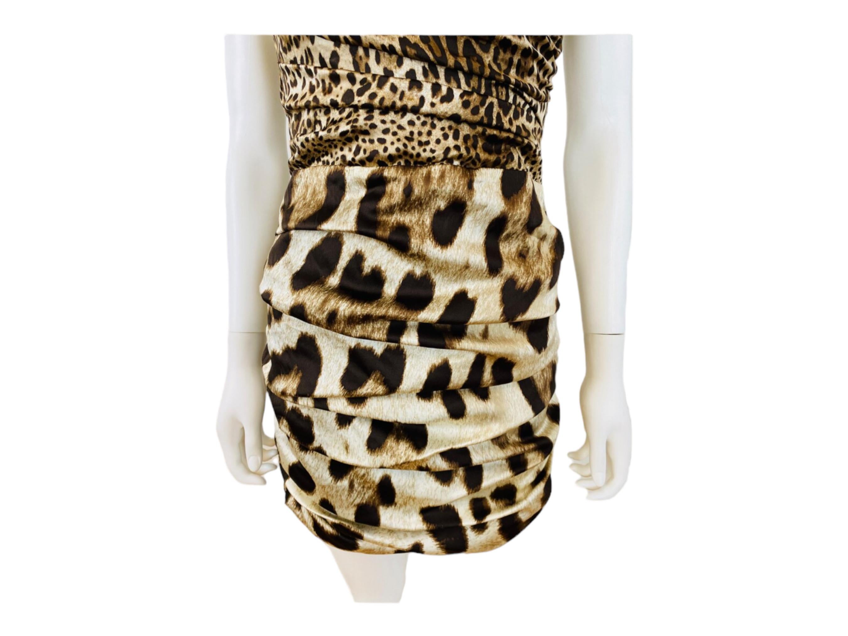 Vintage 2000s Animal Leopard Cheetah Print Dolce & Gabbana Silk Mini Dress For Sale 1