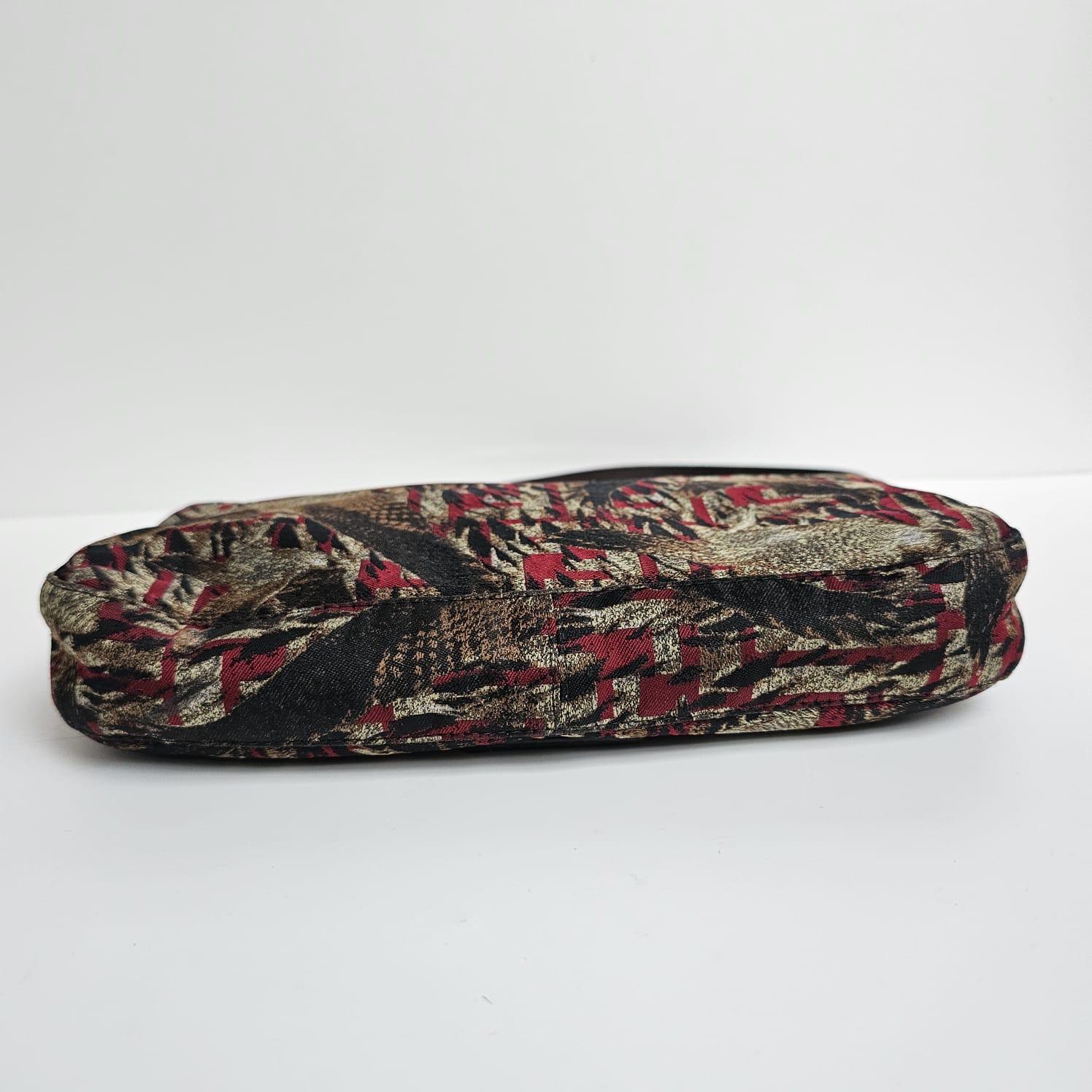 Vintage 2000s Fendi Bird Printed Canvas Baguette Bag Bag Baggage en vente 6