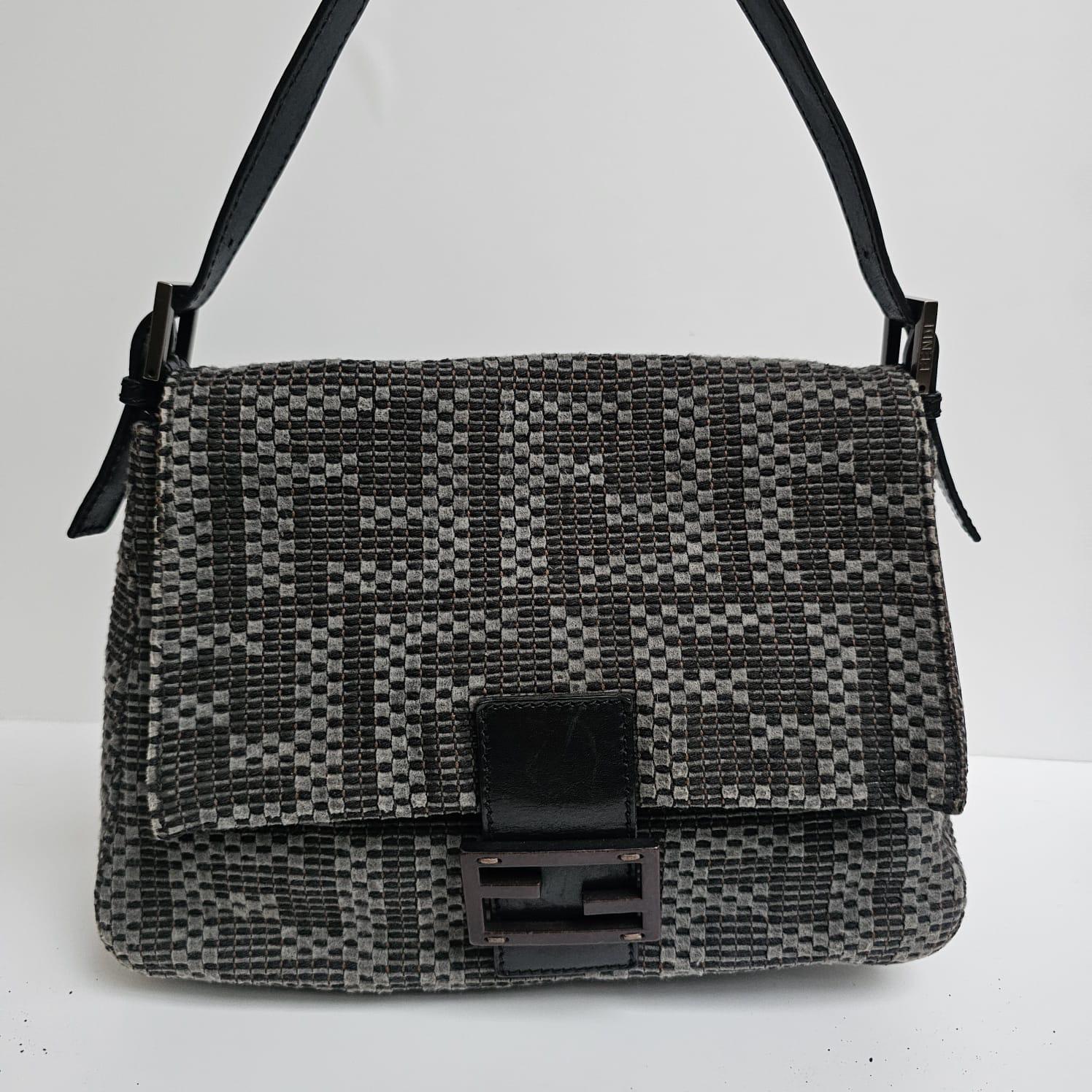 Fendi FF Sac baguette Mama vintage des années 2000 en vente 6