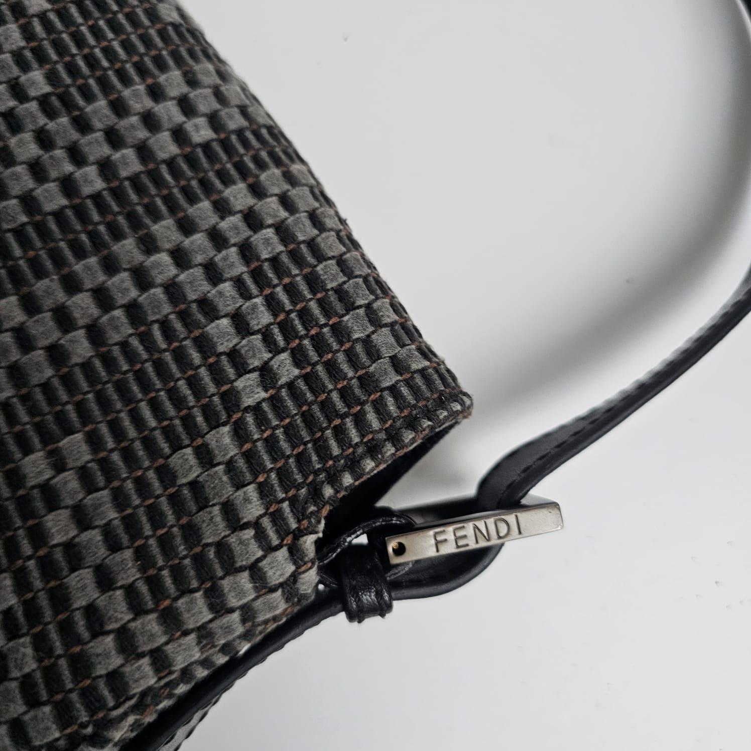 Fendi FF Sac baguette Mama vintage des années 2000 en vente 7